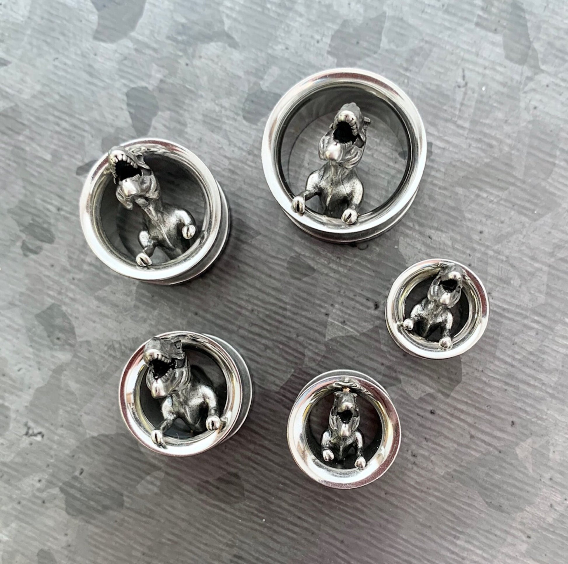 PAIR of Unique T-Rex Surgical Steel Screw Fit Tunnels/Plugs - Gauges 00g (10mm) up to 3/4" (19mm) available!