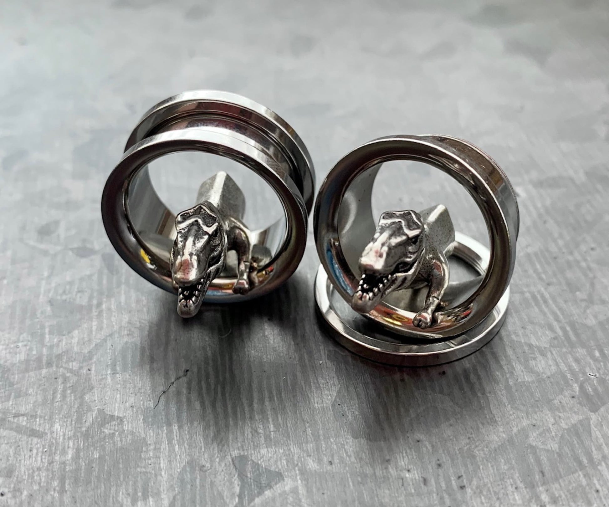 PAIR of Unique T-Rex Surgical Steel Screw Fit Tunnels/Plugs - Gauges 00g (10mm) up to 3/4" (19mm) available!