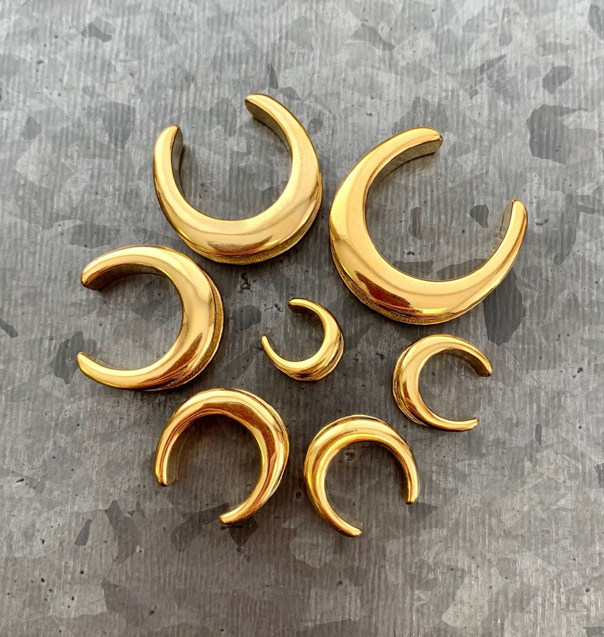 Pair of Stunning Gold Saddle Surgical Steel Ear Spreaders Hanger-Tunnels/Plugs - Gauges 00g (10mm) thru 1" (25mm) available!