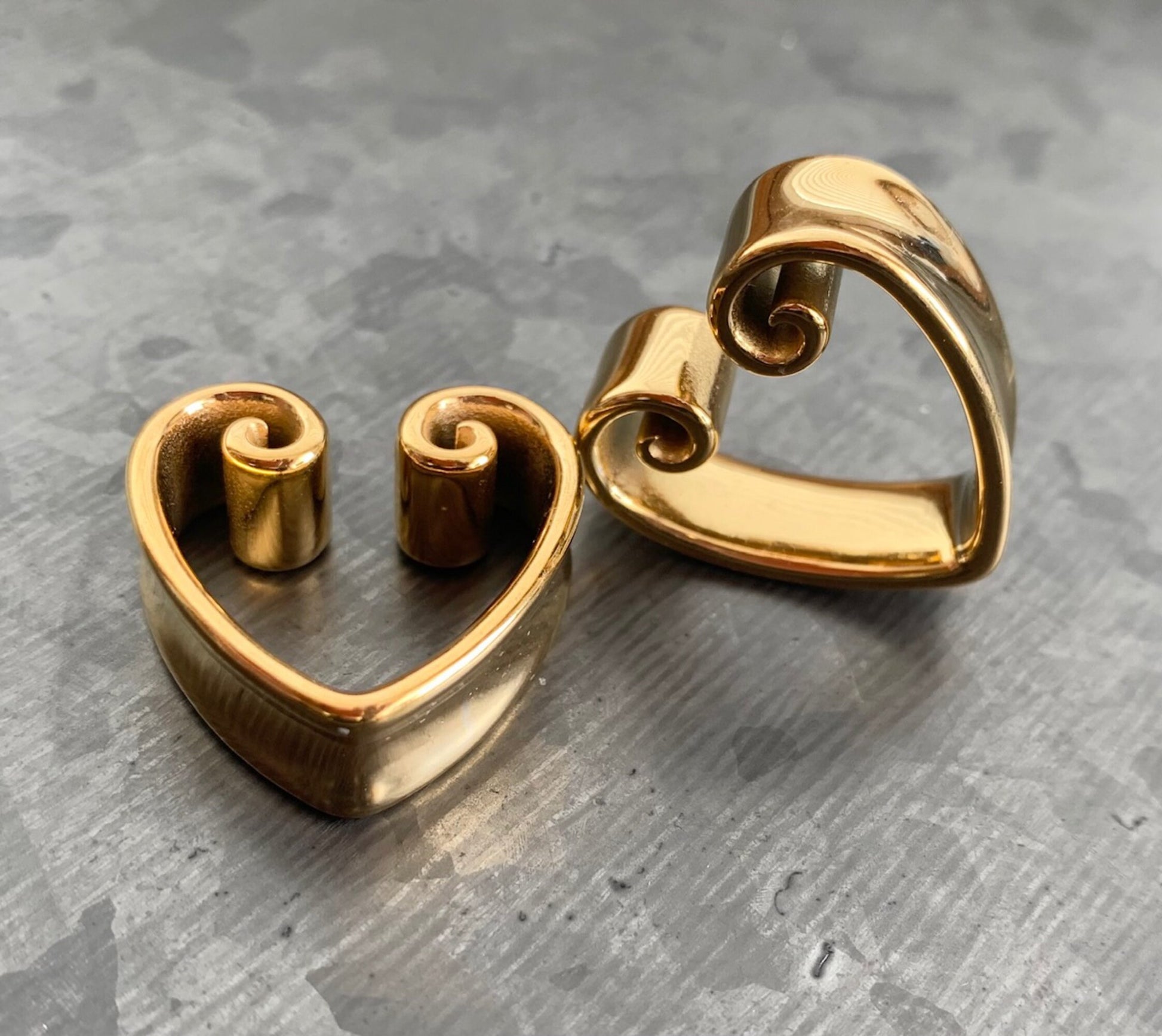 PAIR of Beautiful Vintage Heart Steel Double Flare Saddle Tunnels/Plugs - Silver, Gold & Black - Gauges 00g (10mm) thru 1" (25mm) available!