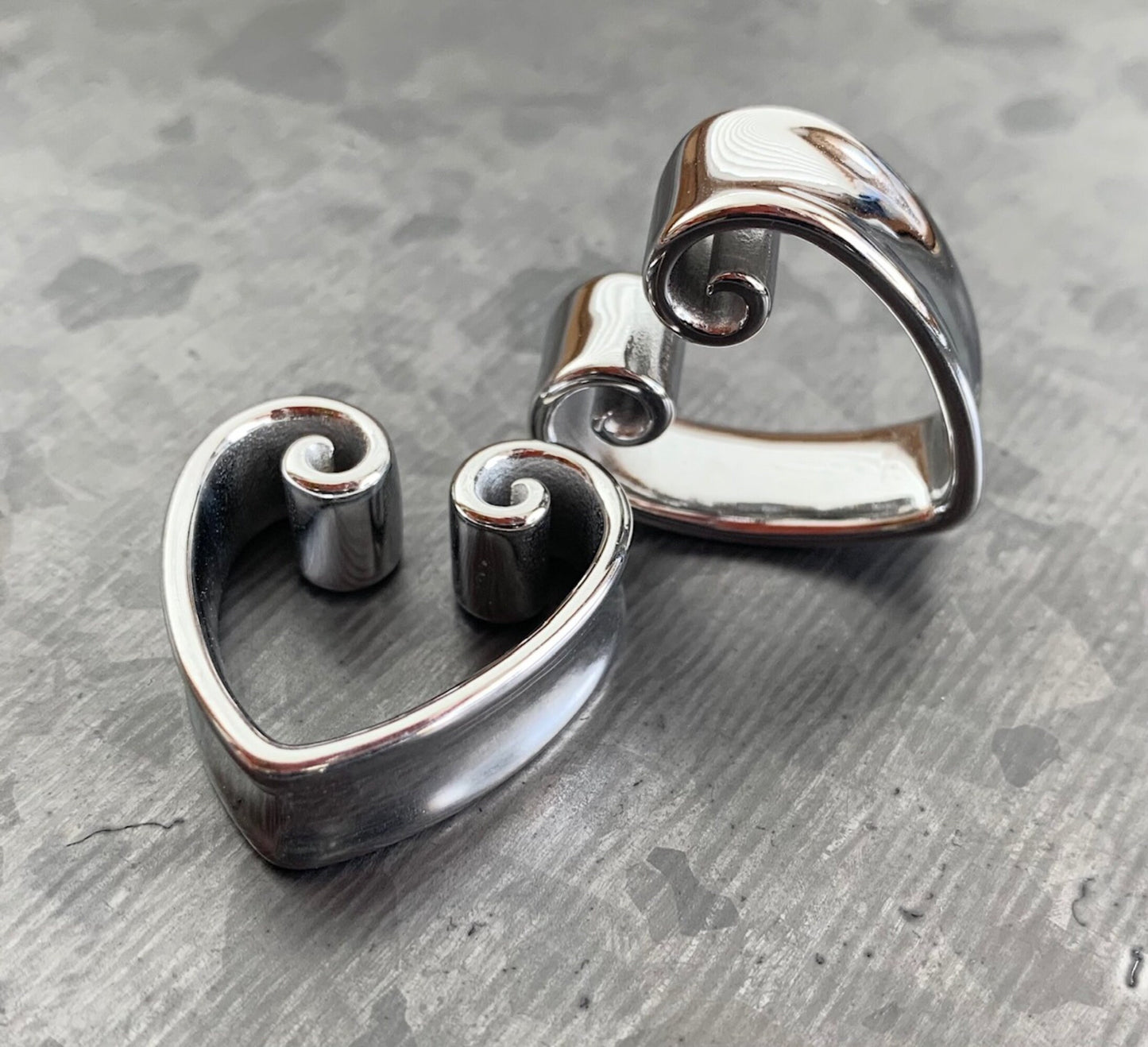 PAIR of Beautiful Vintage Heart Steel Double Flare Saddle Tunnels/Plugs - Silver, Gold & Black - Gauges 00g (10mm) thru 1" (25mm) available!