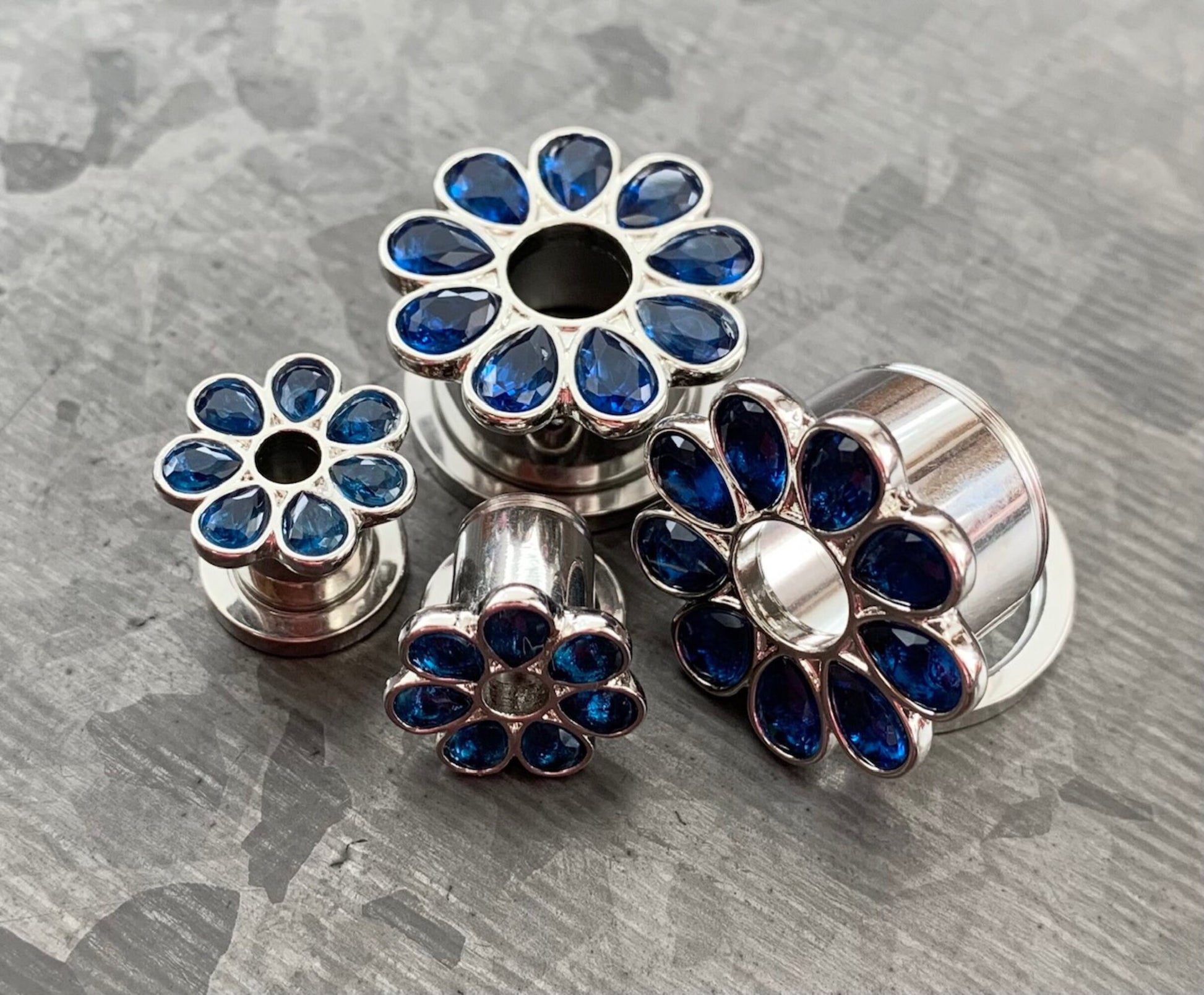 PAIR of Stunning CZ Gem Set Flower Steel Screw Fit Tunnels/Plugs - Clear, Red or Blue - Gauges 4g (5mm) thru 5/8" (16mm) available!