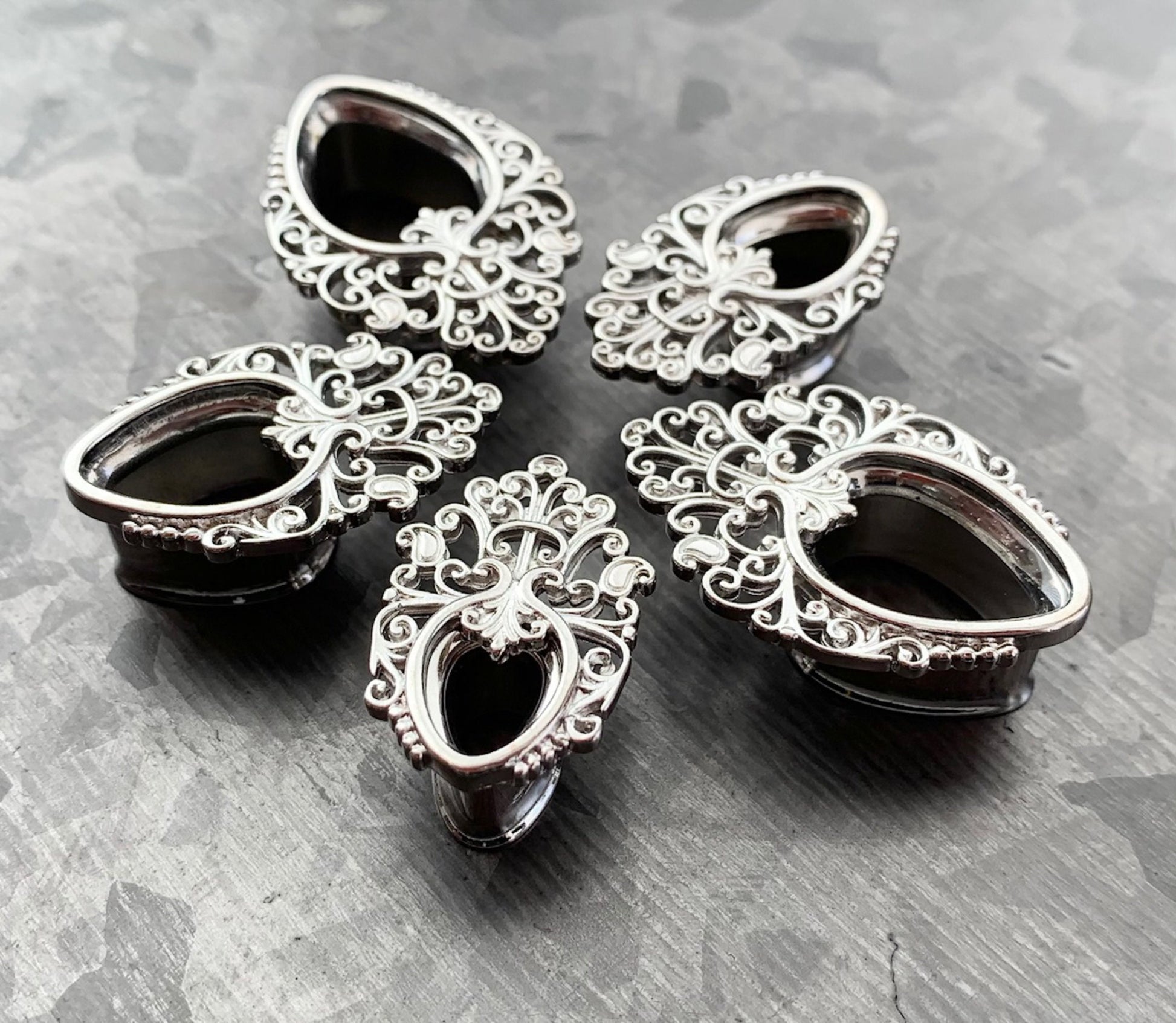 PAIR of Elegant Filigree Teardrop Double Flare Tunnels/Plugs in Silver or Gold - Gauges 0g (8mm) thru 5/8" (16mm) available!