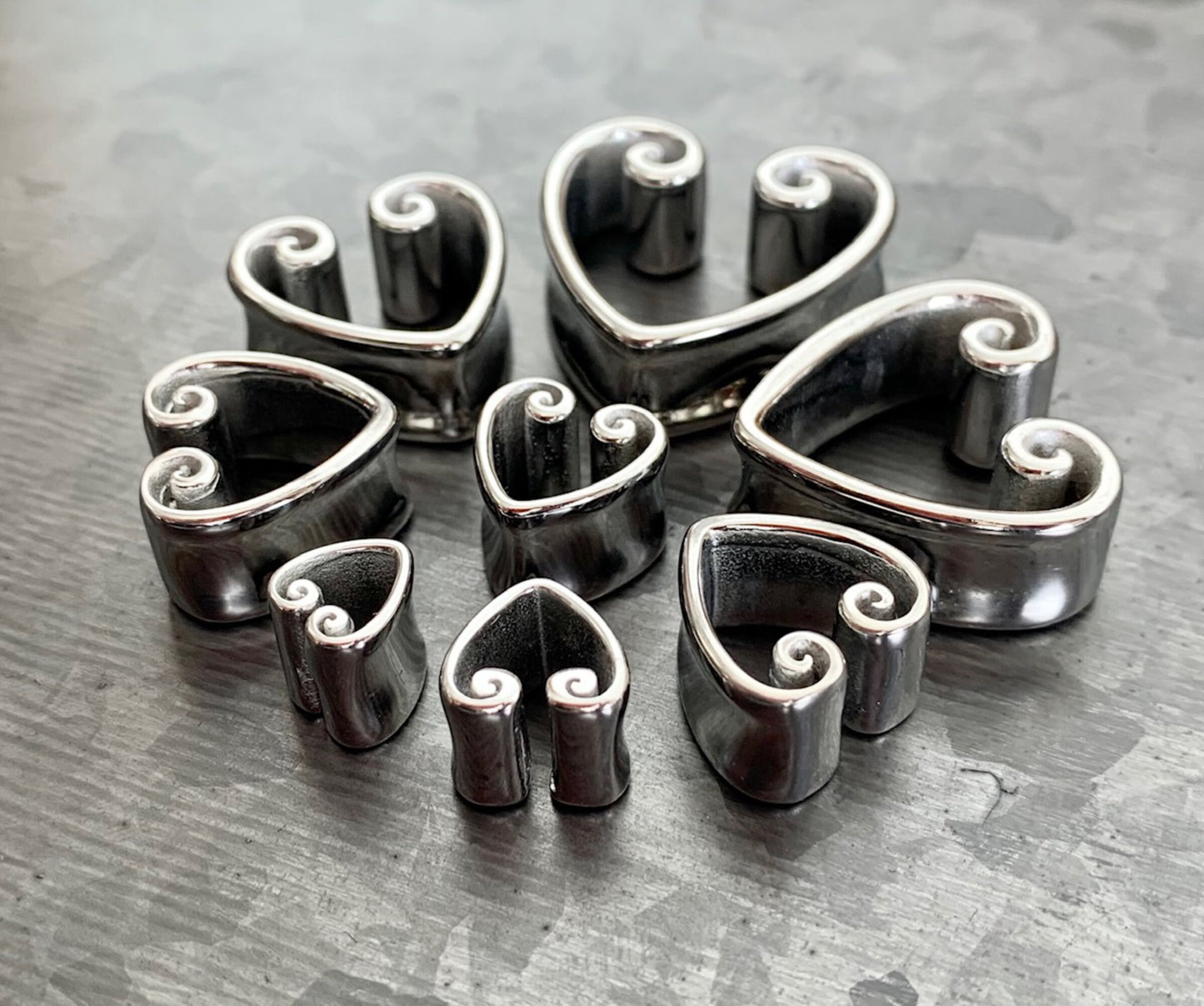 PAIR of Beautiful Vintage Heart Steel Double Flare Saddle Tunnels/Plugs - Silver, Gold & Black - Gauges 00g (10mm) thru 1" (25mm) available!