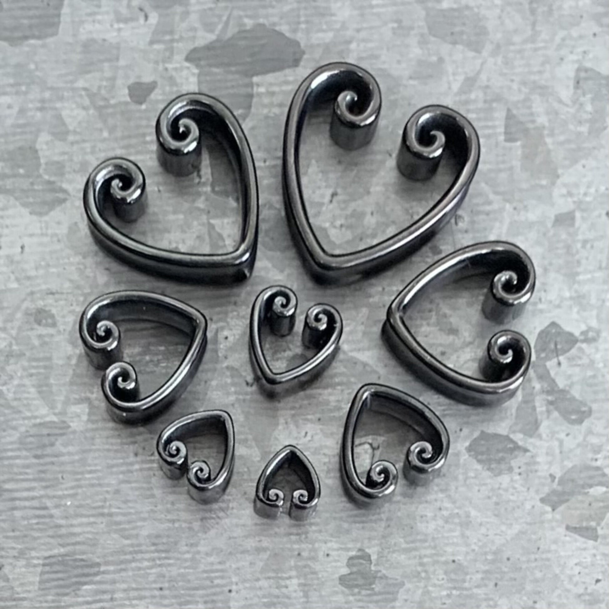 PAIR of Beautiful Vintage Heart Steel Double Flare Saddle Tunnels/Plugs - Silver, Gold & Black - Gauges 00g (10mm) thru 1" (25mm) available!