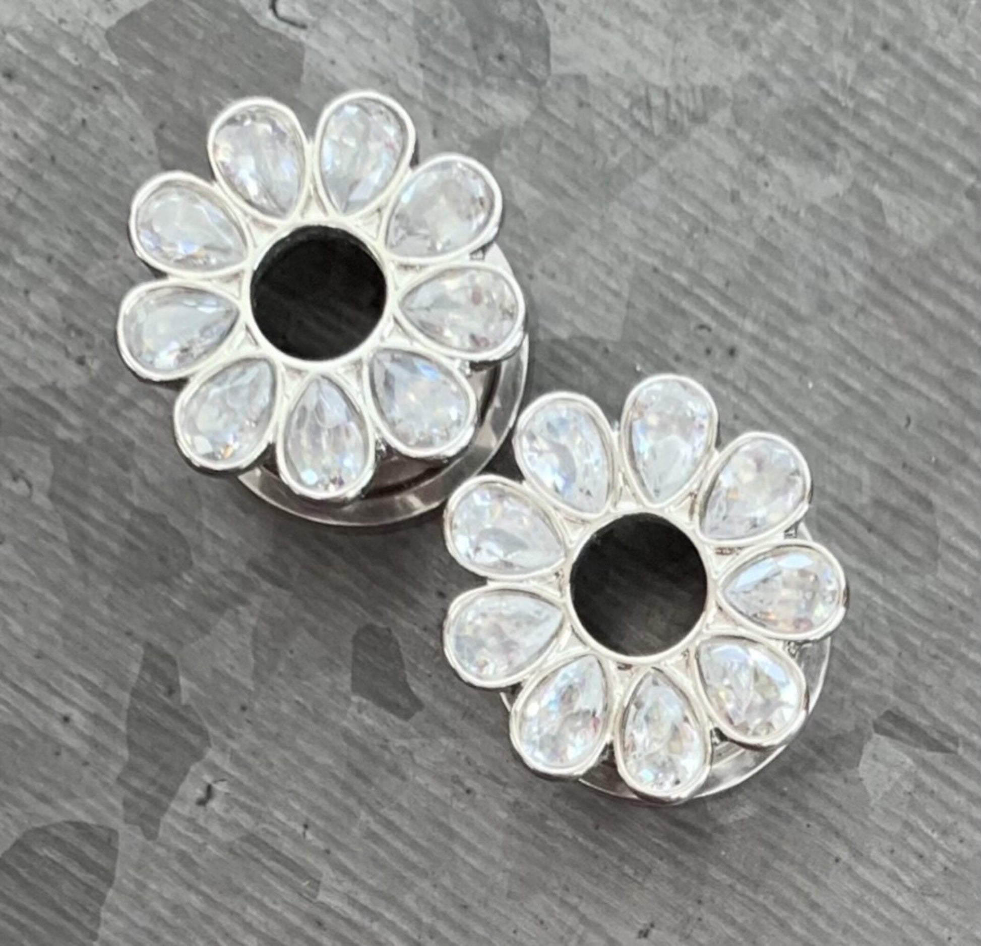 PAIR of Stunning CZ Gem Set Flower Steel Screw Fit Tunnels/Plugs - Clear, Red or Blue - Gauges 4g (5mm) thru 5/8" (16mm) available!