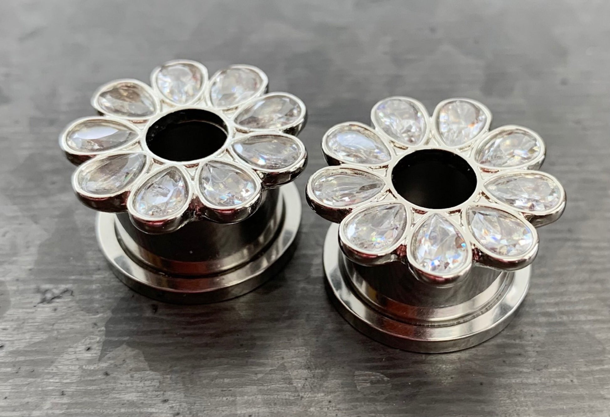 PAIR of Stunning CZ Gem Set Flower Steel Screw Fit Tunnels/Plugs - Clear, Red or Blue - Gauges 4g (5mm) thru 5/8" (16mm) available!