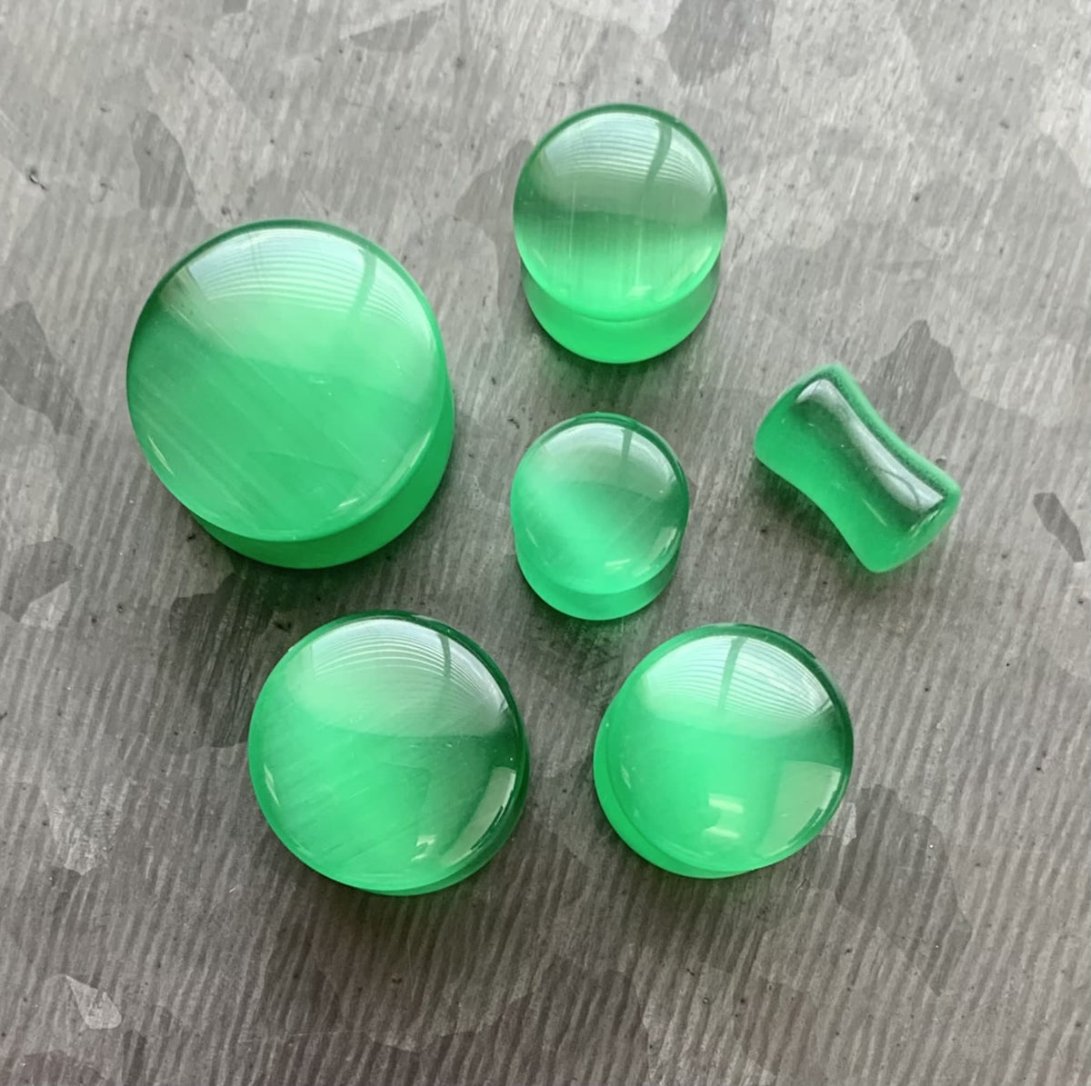 PAIR of Stunning Green Cat Eye Stone Plugs/Tunnels - Gauges 2g (6mm) up to 5/8" (16mm) available!