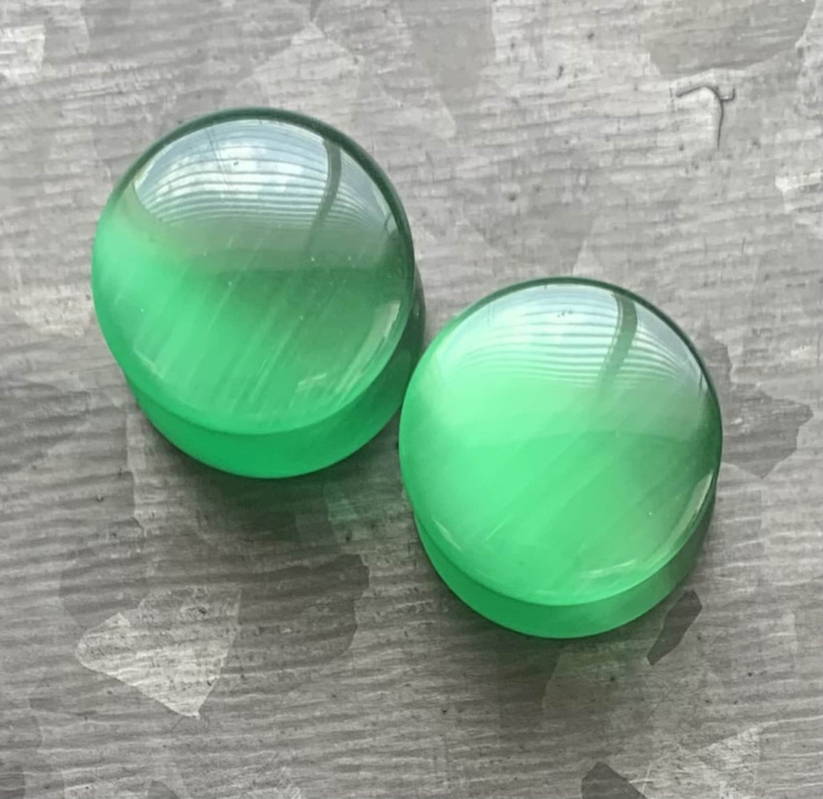 PAIR of Stunning Green Cat Eye Stone Plugs/Tunnels - Gauges 2g (6mm) up to 5/8" (16mm) available!