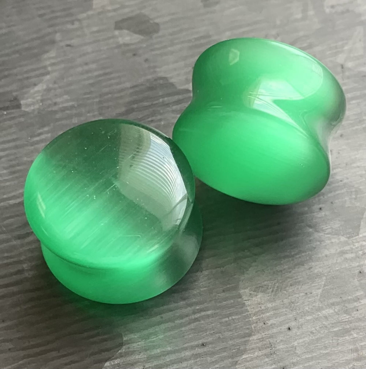 PAIR of Stunning Green Cat Eye Stone Plugs/Tunnels - Gauges 2g (6mm) up to 5/8" (16mm) available!