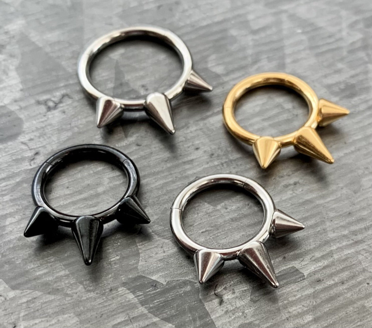 1 Piece Implant Grade Titanium Three Spikes Hinged Segment Septum Ring in 10mm or 8mm - Silver, Gold & Black available!