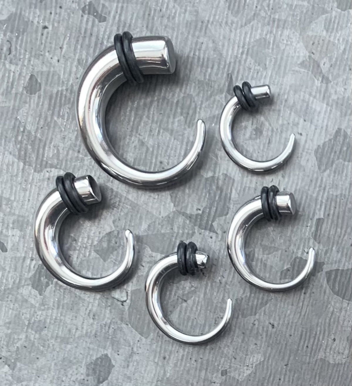 PAIR of Beautiful 316L Surgical Steel Round Hook Tapers/Expanders with O-Rings