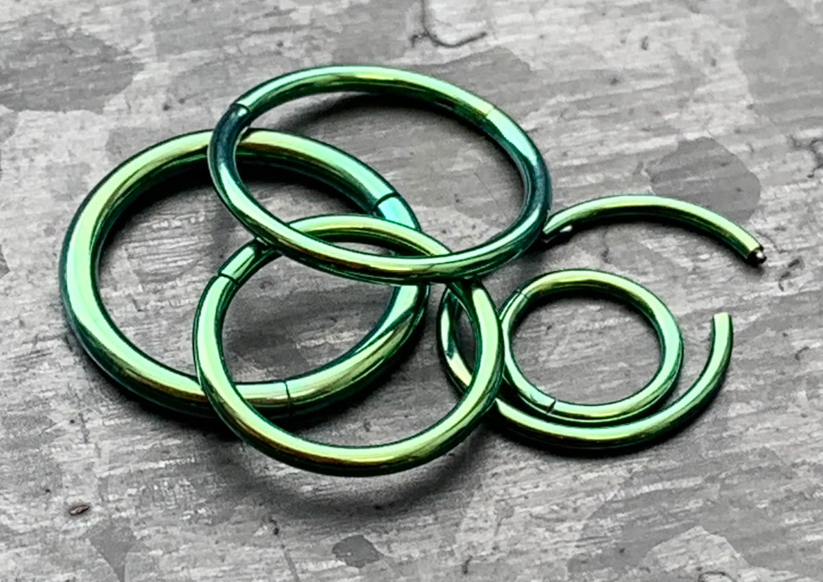 1 Piece of Beautiful Green Hinged Segment Septum Ring/Hoop - Gauges 14g, 16g, 18g & 20g available!
