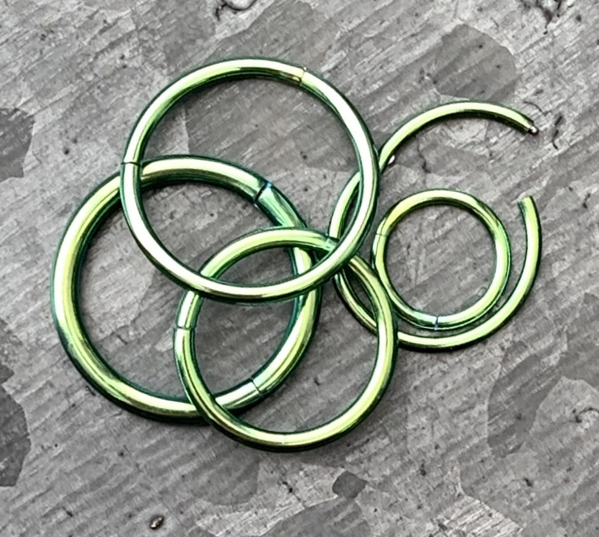 1 Piece of Beautiful Green Hinged Segment Septum Ring/Hoop - Gauges 14g, 16g, 18g & 20g available!