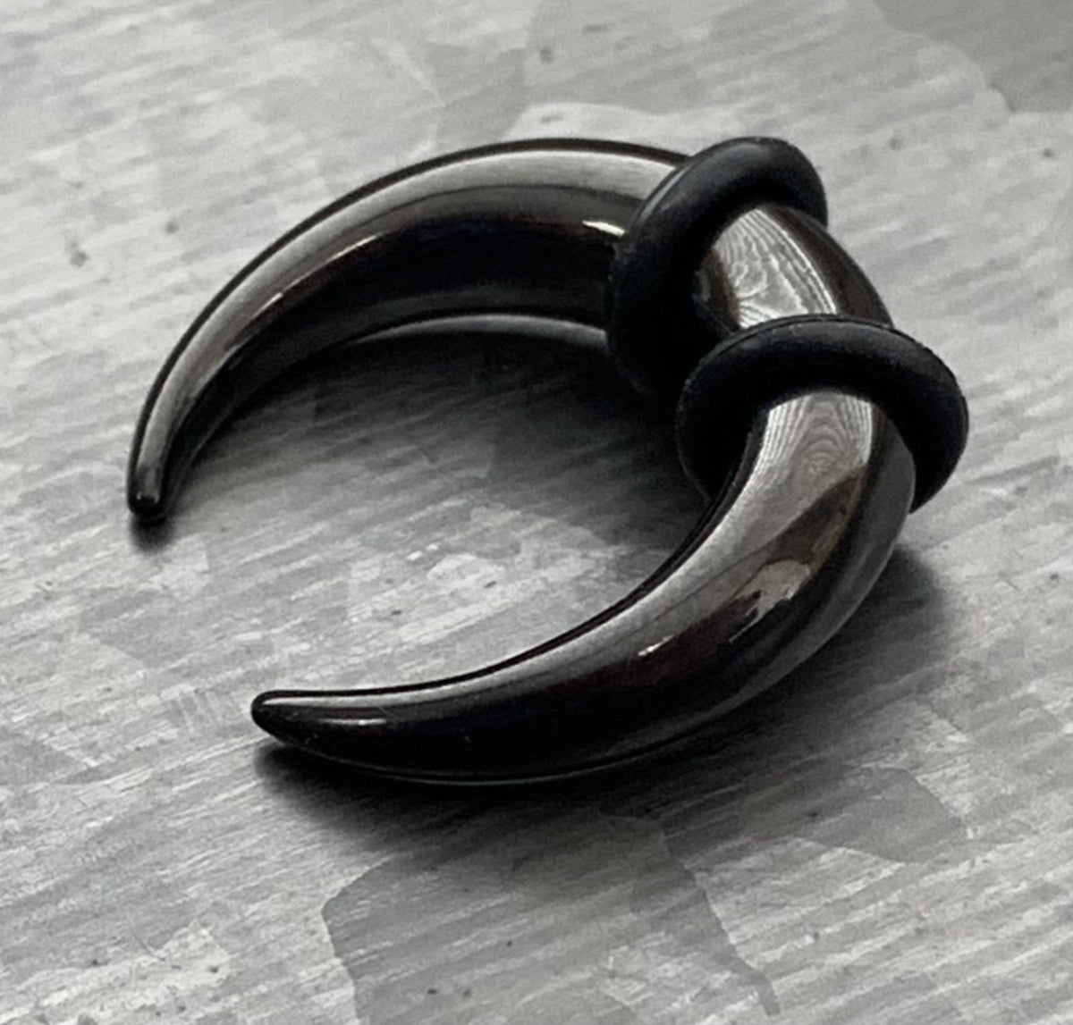 1 PIECE Black PVD Plated Surgical Steel Septum Ring / Buffalo Taper with O-Rings - Expander- Gauges 14g (1.6mm) thru 00g (10mm) Available!