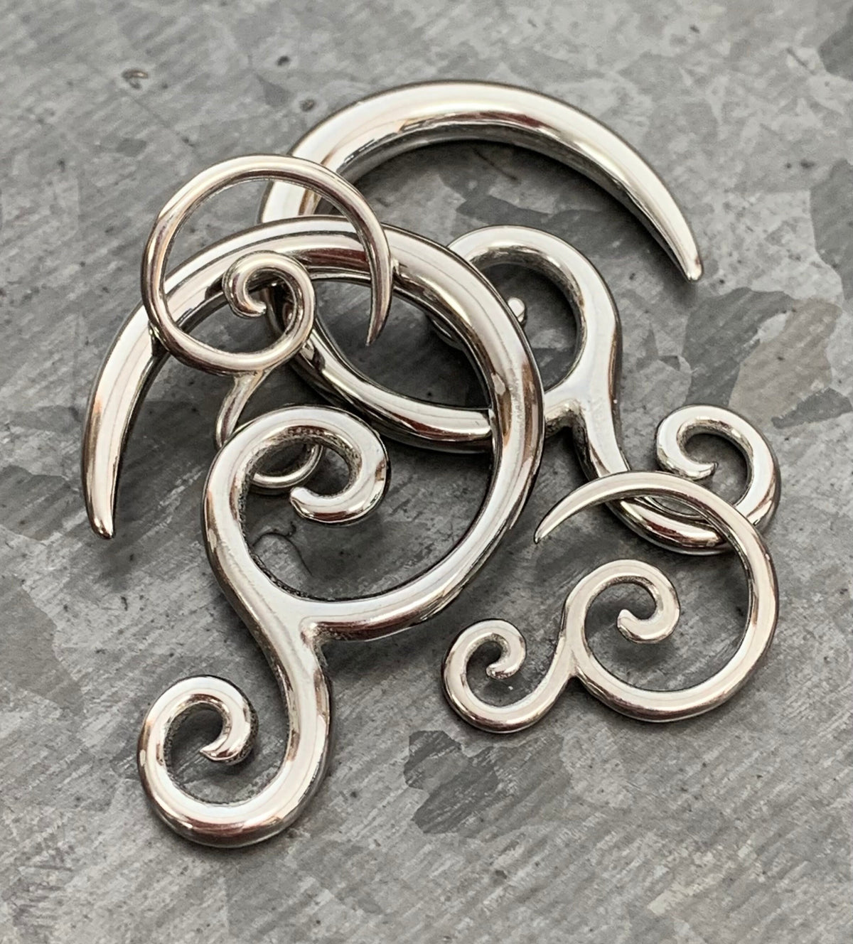 PAIR of Sunning Steel Double Swirl Hanging Tapers - Expanders - Gauges 14g (1.6mm) thru 6g (4mm) available!