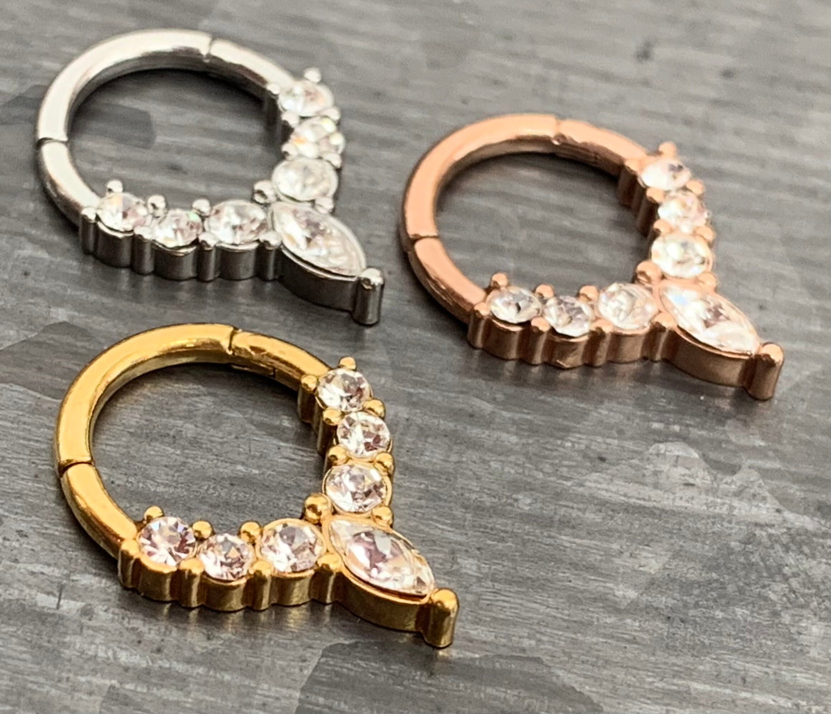 1 Piece of Stunning Marquise CZ Gem Hinged Steel Segment Ring - 16g, 8mm internal diameter - Gold, Rose Gold and Silver Available!