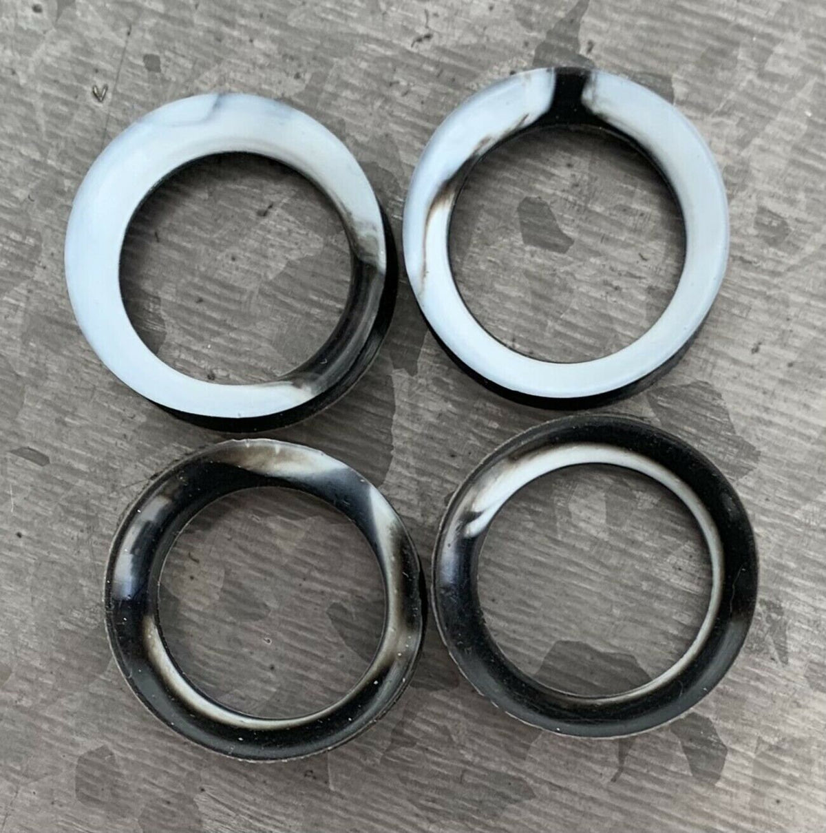 PAIR Black & White Swirl Ultra Thin Silicone Double Flare Tunnels/Plugs - Gauges 4g (5mm) thru 7/8" (22mm) available!