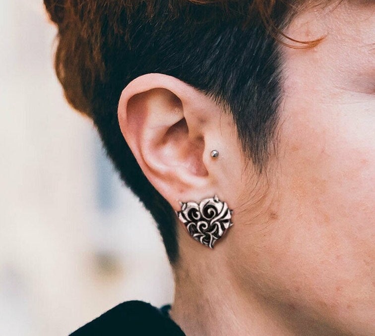 PAIR of Stunning Antique Silver Devil Heart Surgical Steel Internally Threaded Tunnels/Plugs - Gauges 2g (6mm) thru 5/8" (16mm) Available!
