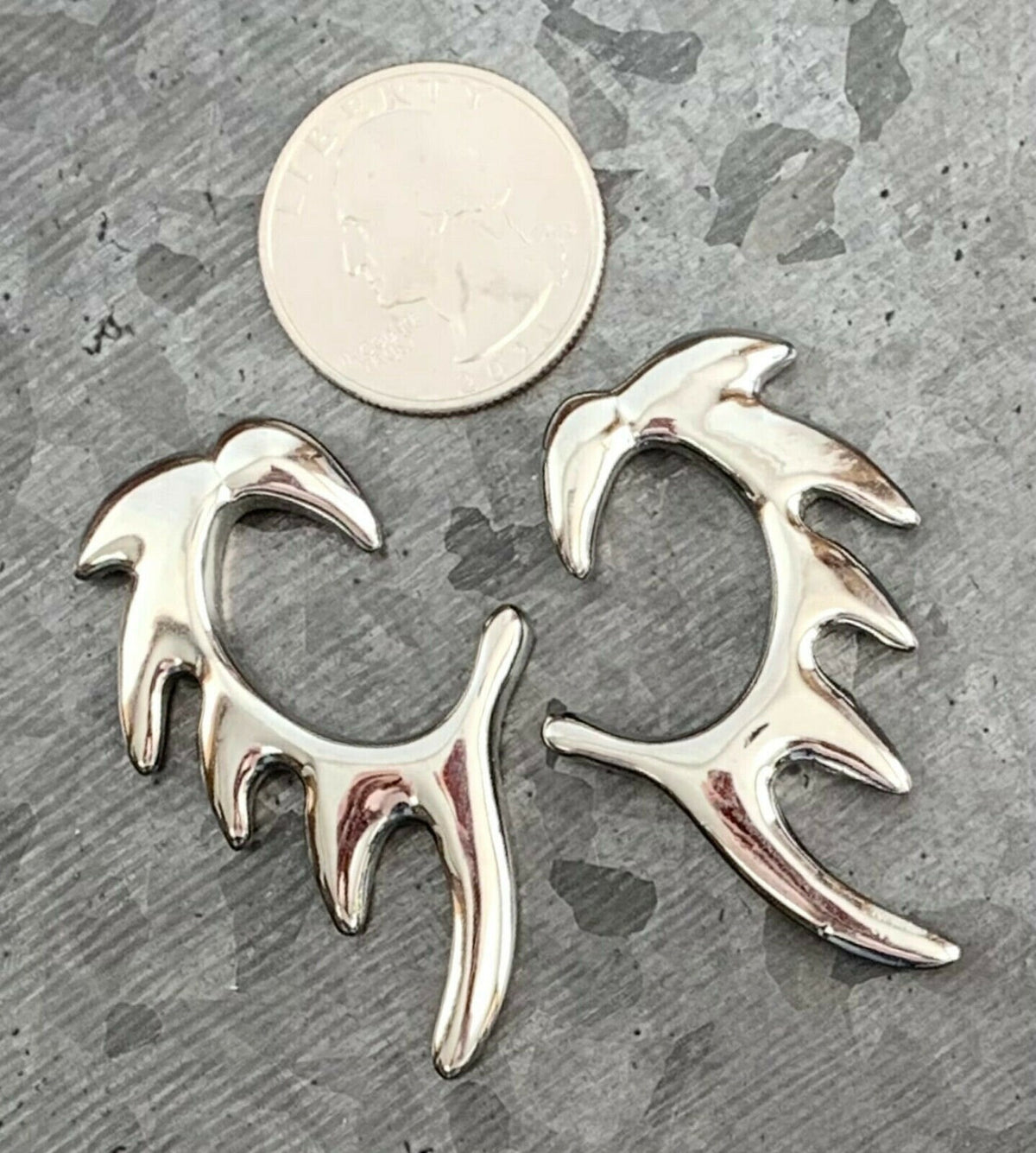 PAIR of Unique Surgical Steel Saw Blade / Claw Tapers/Plugs - Expanders - Gauges 14g (1.6mm) thru 2g (6mm) Available!