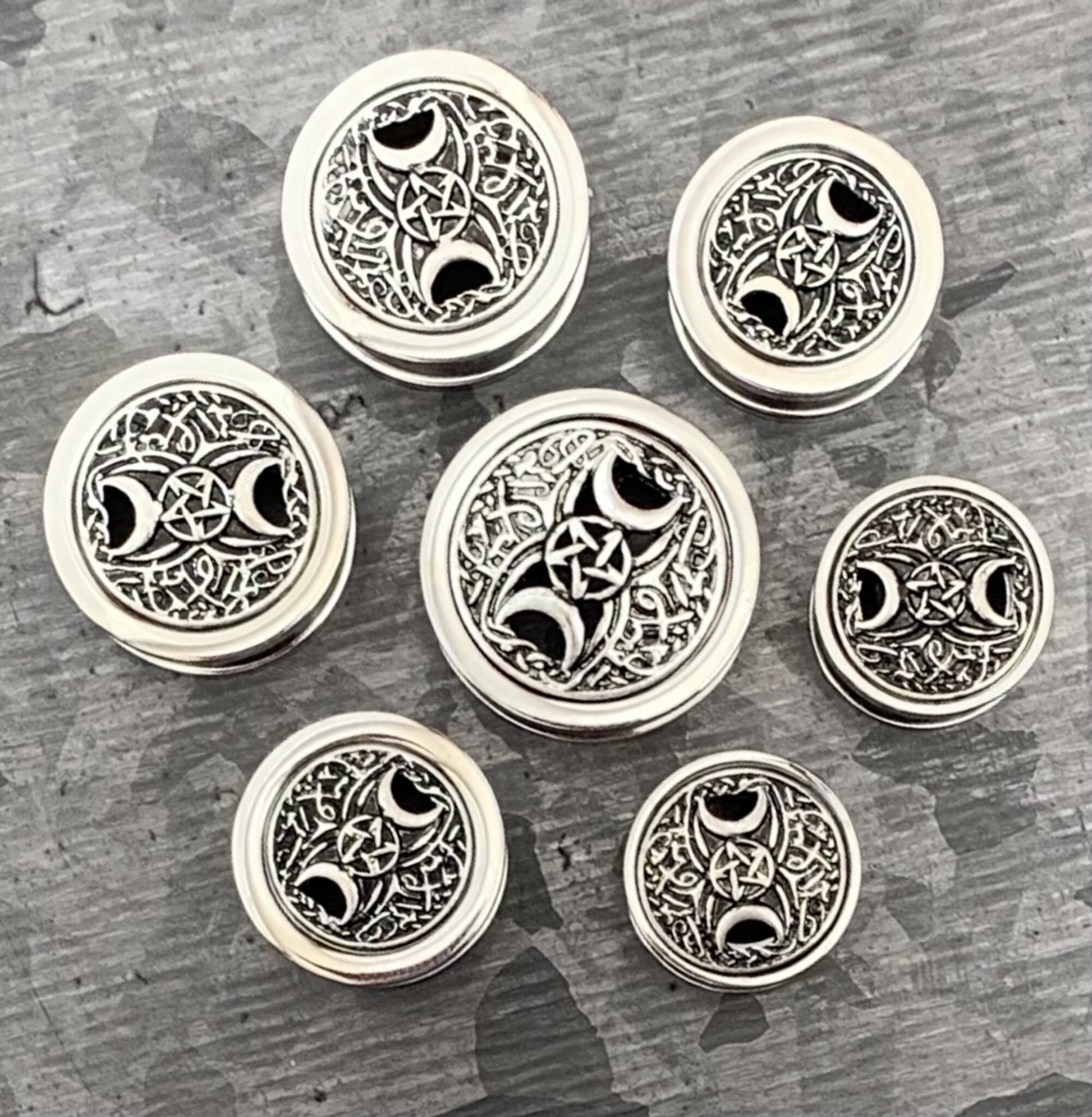 PAIR of Unique Pentagram Star & Two Crescent Moons Screw Fit Tunnels/Plugs - Gauges 00g (10mm) thru 5/8" (16mm) available!