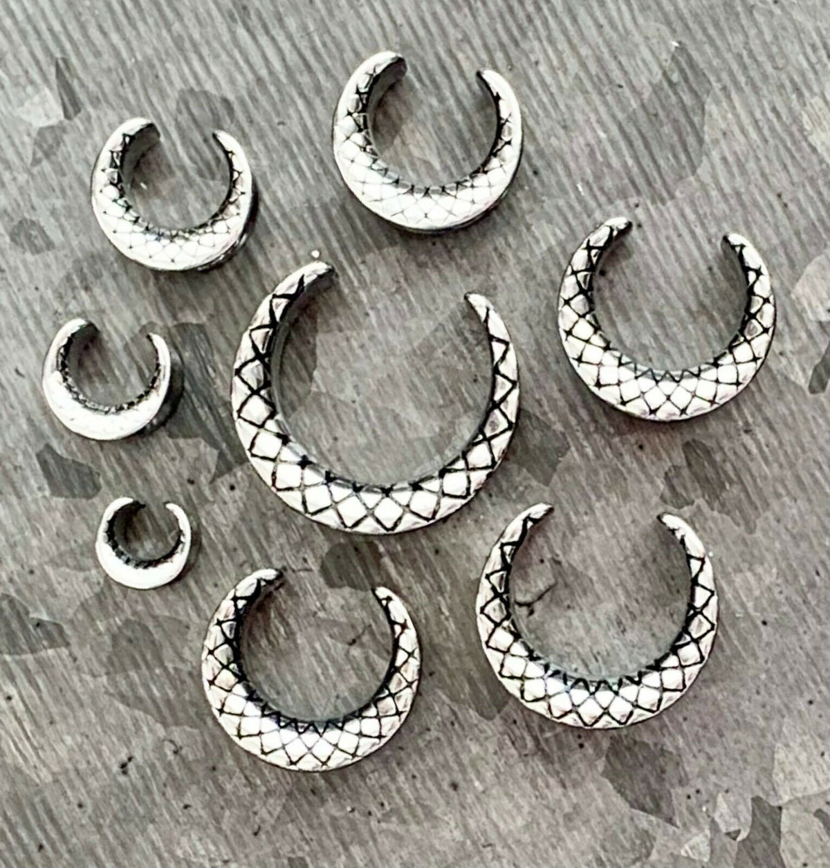 PAIR of Unique Snake Skin Style Surgical Steel Saddle Ear Spreaders Plugs - Gauges 2g (6.5mm) thru 3/4" (19mm) available!