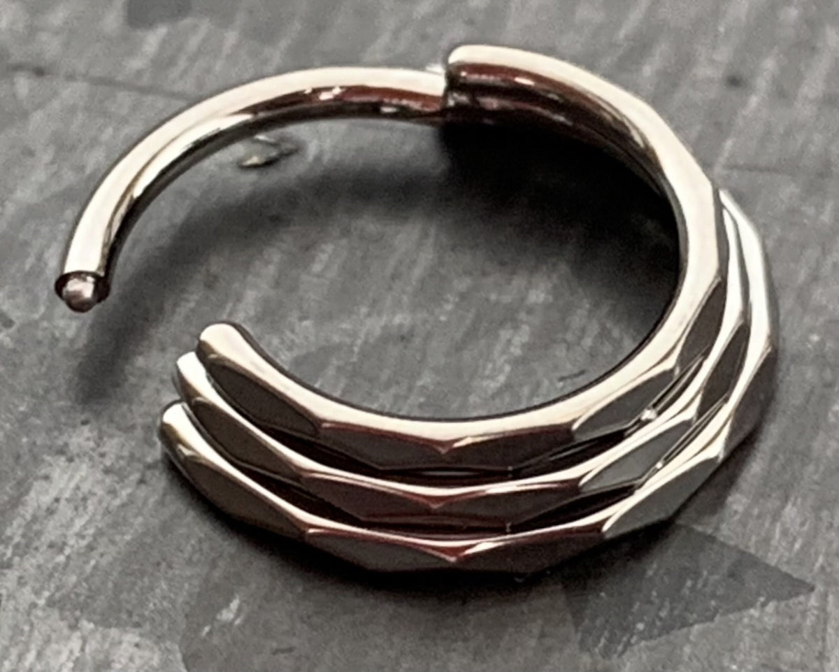 1 Piece Titanium Triple Line Faceted Hinged Segment Hoop Ring - 16g - 8mm or 10mm Internal Diameter - Gold, Rose Gold, Black or Silver