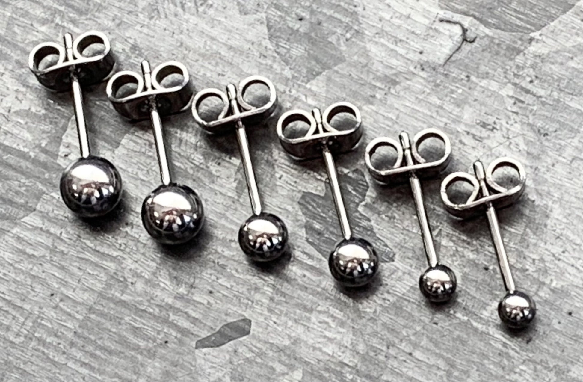 Pair of 100% Solid Titanium ( 6AL-4VELI ASTM F-136 Implant Grade 23) Ball Stud Earrings - 3mm thru 5mm Available!