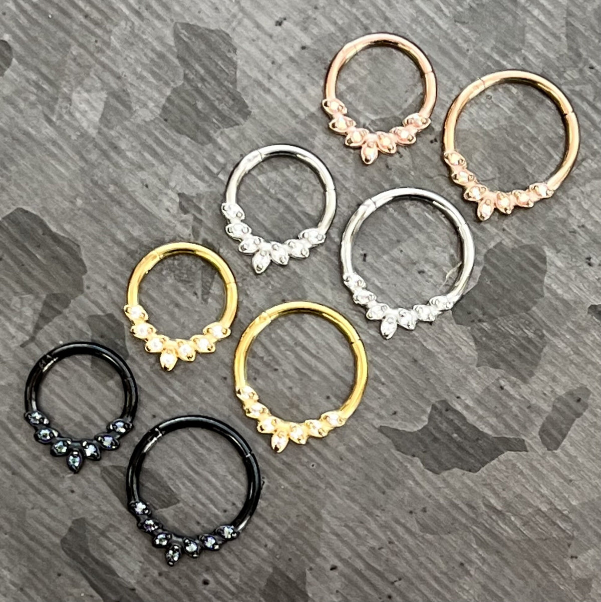 1 Piece Stunning Seven CZ Gem Leaves Steel Hinged Segment Ring - 16g - 8mm or 10mm Internal Diameter - Black, Gold, Rose Gold and Silver!