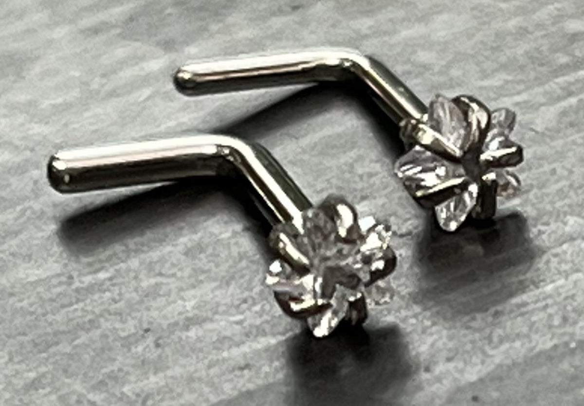 1 Piece Stunning Solid Grade 23 Titanium Stud with Star CZ Gem L-Bend Nose Ring - 20g or 18g Available!