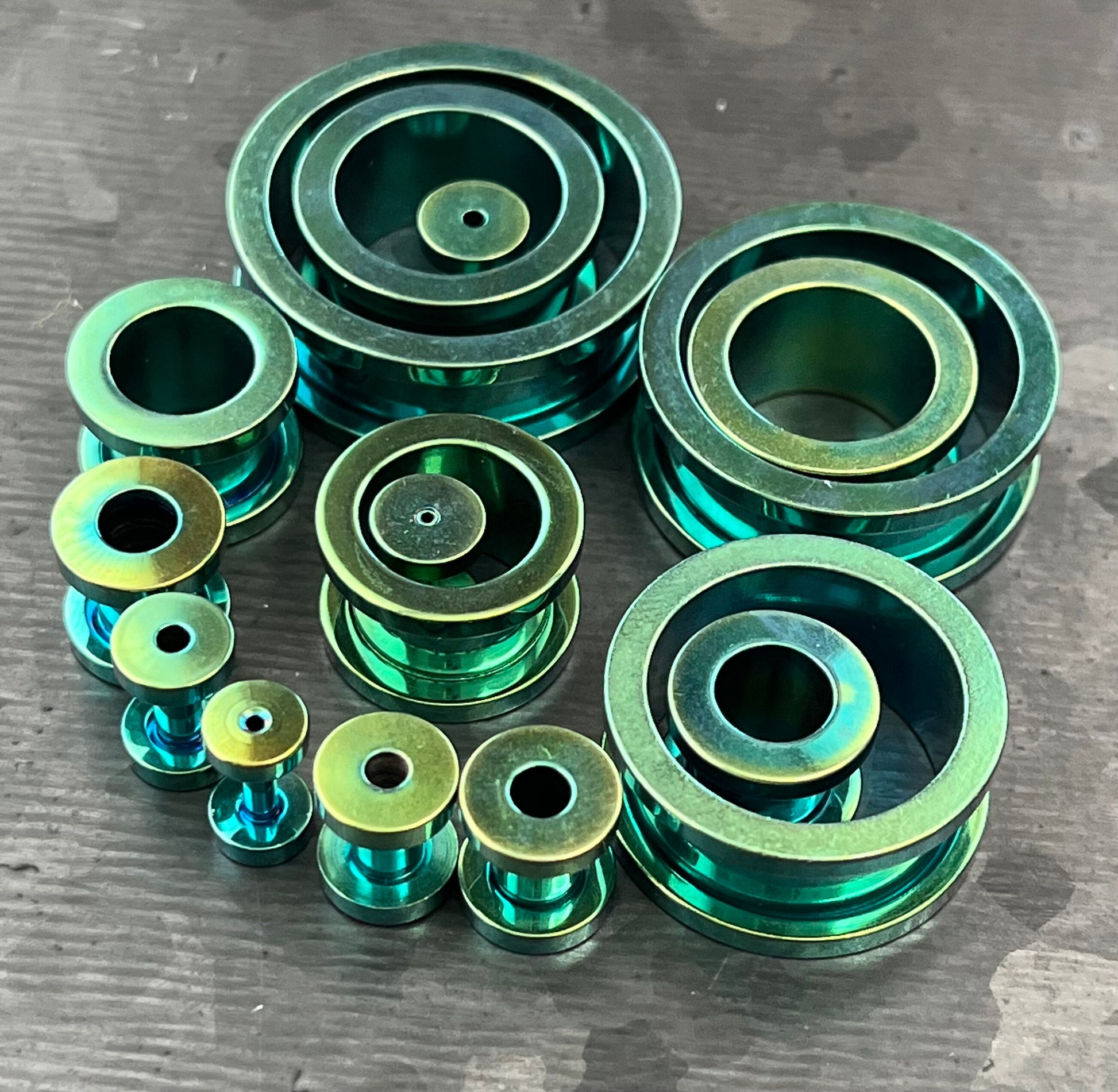 PAIR of Stunning Green PVD Plated 316L Steel Screw Fit Tunnels/Plugs - Gauges 14g (1.6mm) thru 1" (25mm) available!