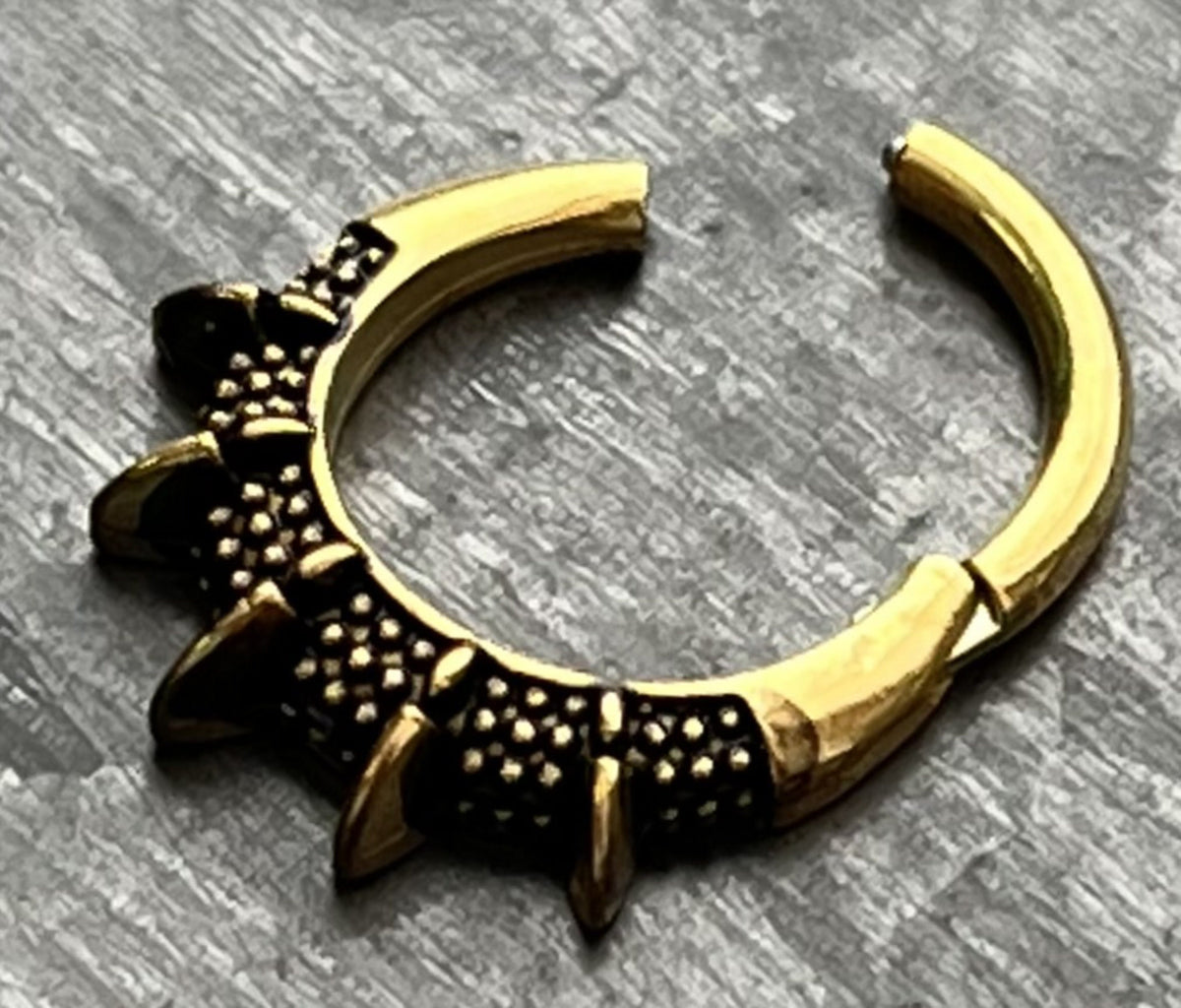 1 Piece Unique Burnished Spikes Hinged Septum Segment Ring - 16g - 8mm Internal Diameter - Silver & Gold Available!