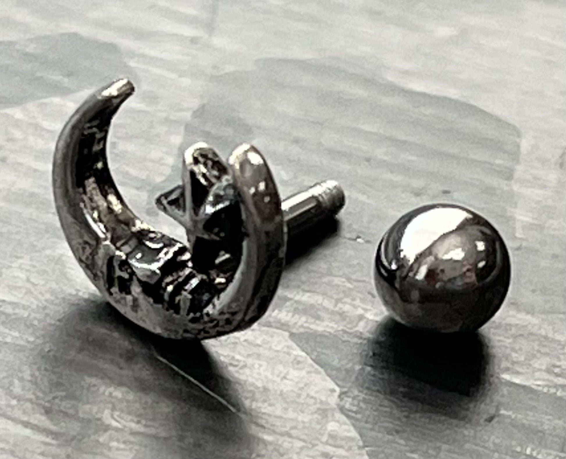 1 Piece Stunning Moon & Star Silver Plated Steel Tragus/Cartilidge Stud - 16g, 6mm (1/4") Wearable Length, 4mm Ball, 7mm Top Design!