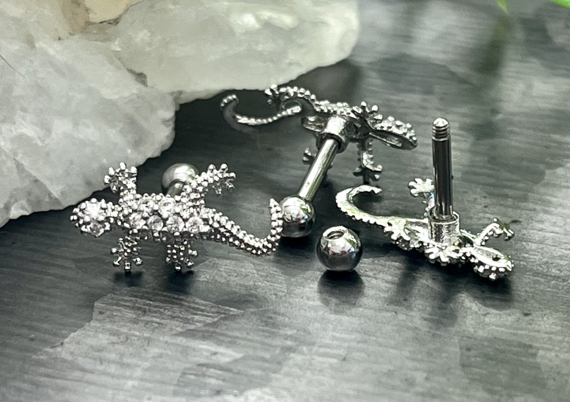 1 Piece Unique CZ Paved Stainless Steel Lizard Tragus Stud Ring - 16g - Wearable Length 1/4" (6mm) - Lizard length 14mm:)