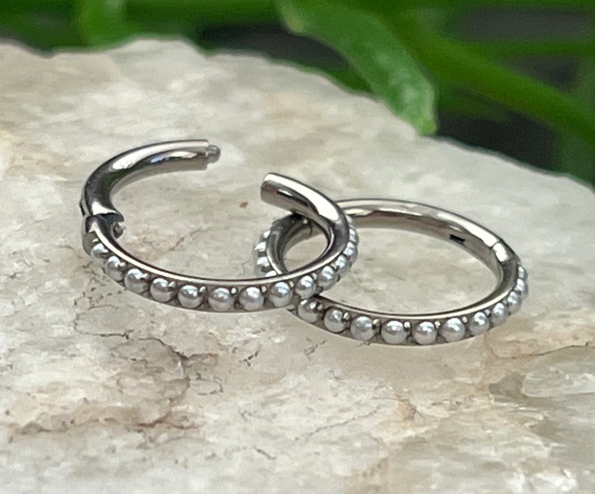 1 Piece Beautiful Outer Edge Pearls Titanium Hinged Segment Septum Ring - 16g - 10mm & 8mm - Silver and Gold Available!