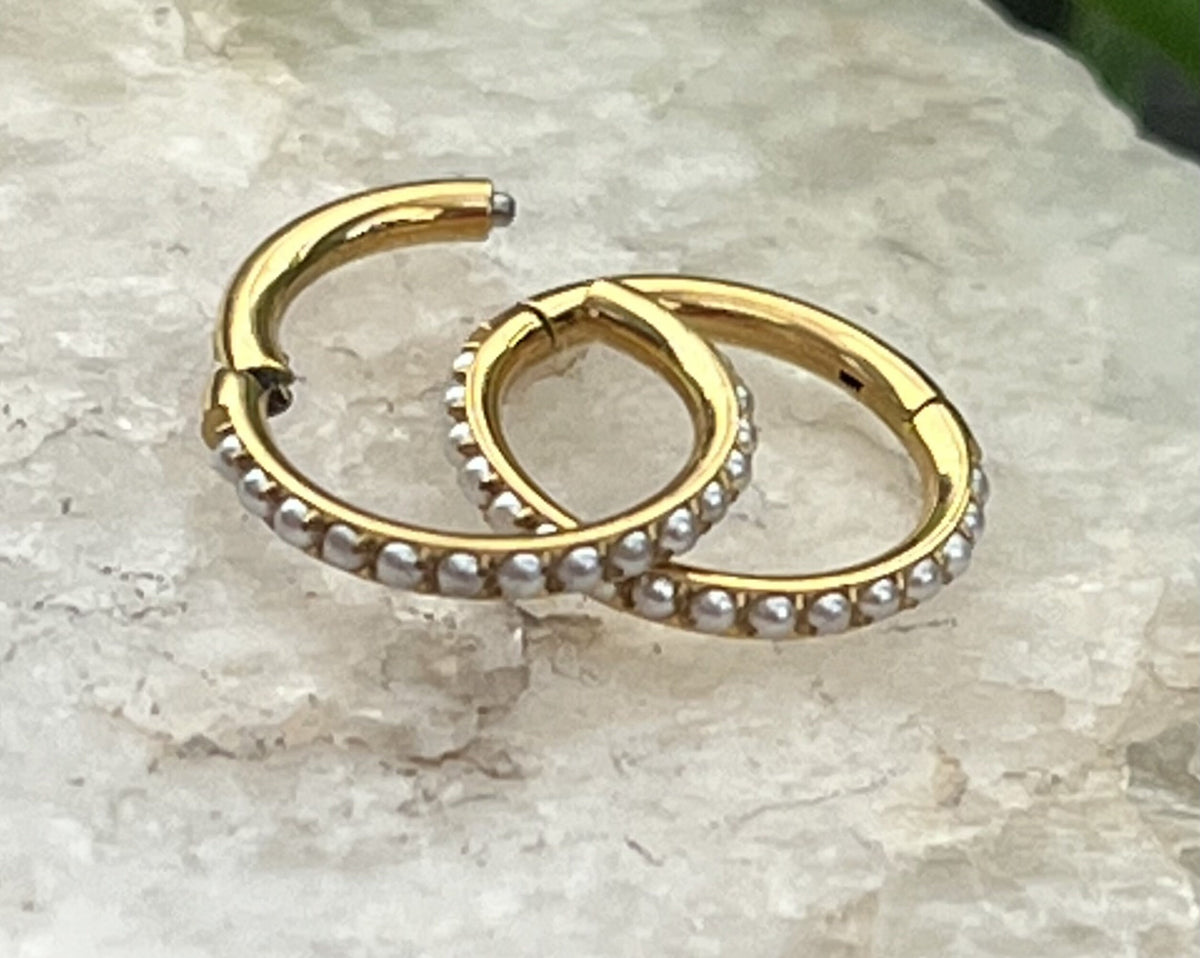 1 Piece Beautiful Outer Edge Pearls Titanium Hinged Segment Septum Ring - 16g - 10mm & 8mm - Silver and Gold Available!