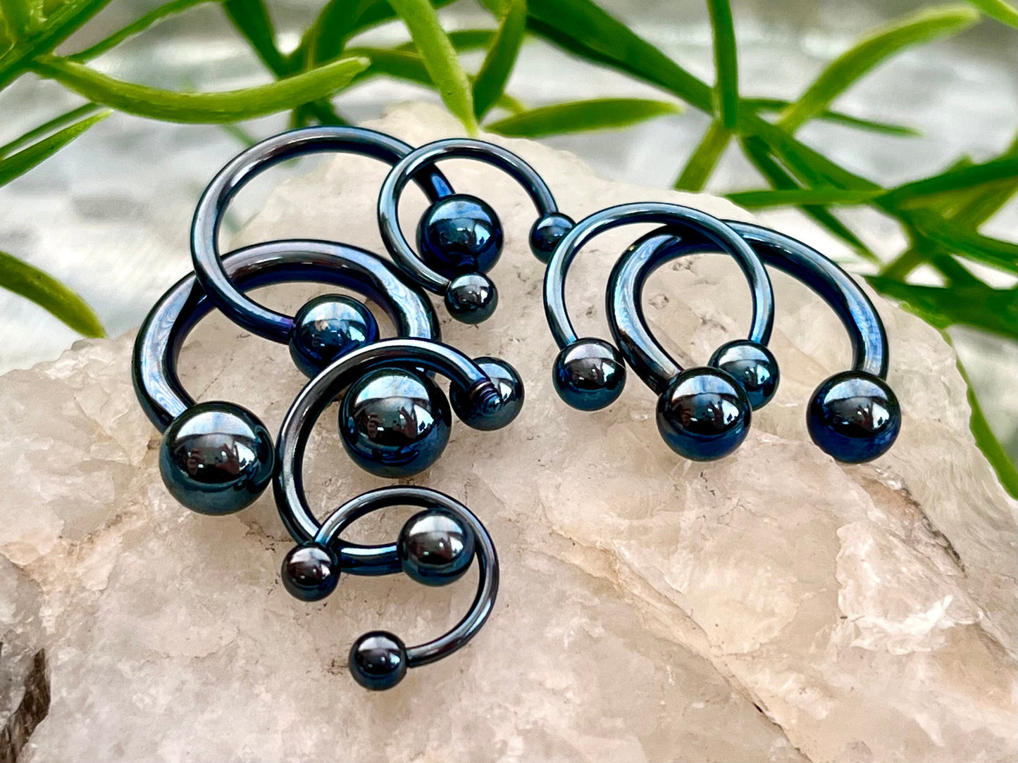 1 Piece Beautiful Blue Titanium Anodized Circular Barbell Horseshoe Ring - 18g thru 10g with Assorted Internal Diameter and Ball Size!!