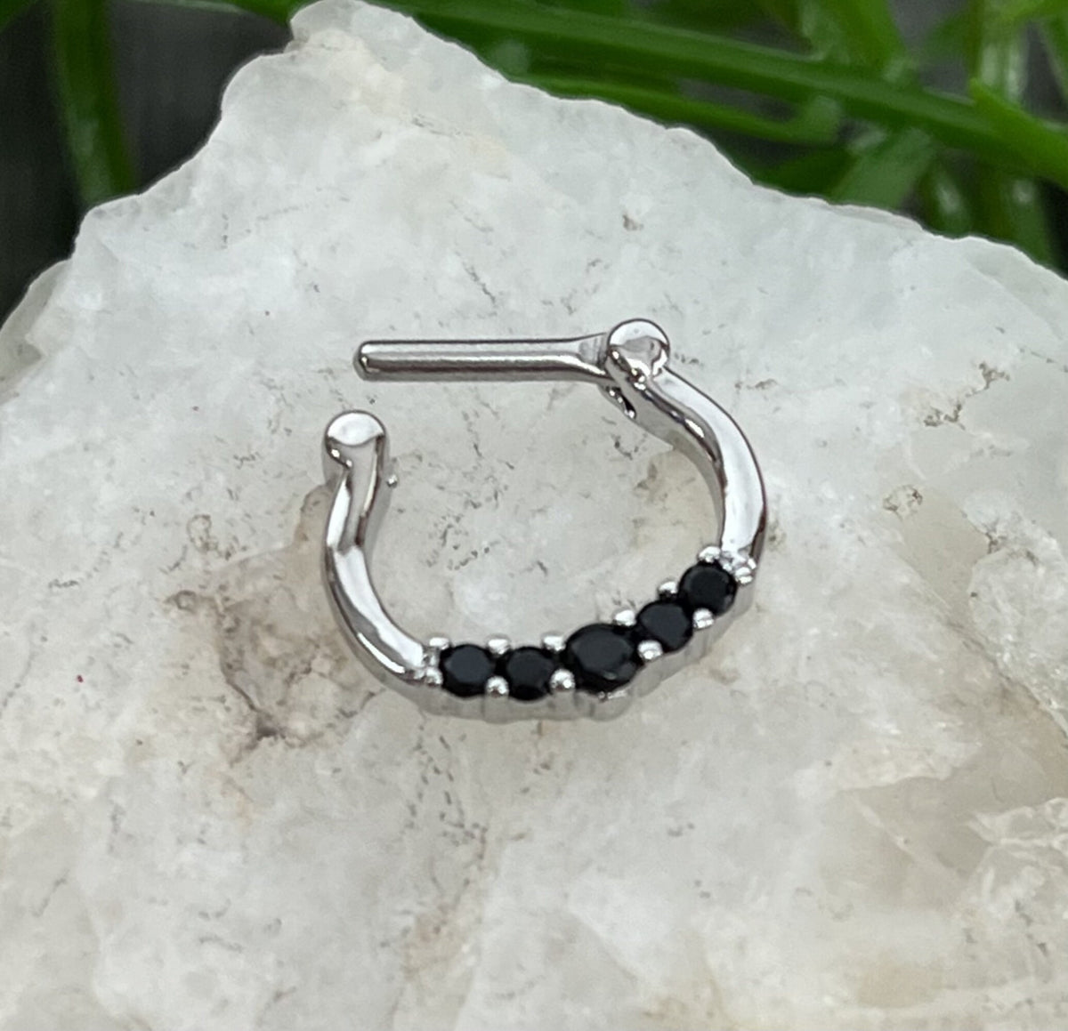 1 Piece Stunning Five CZ Gem Stainless Steel Clicker Segment Septum Ring - 16g or 14g - Clear, Black, Gold, Pink and Rose Gold Available!