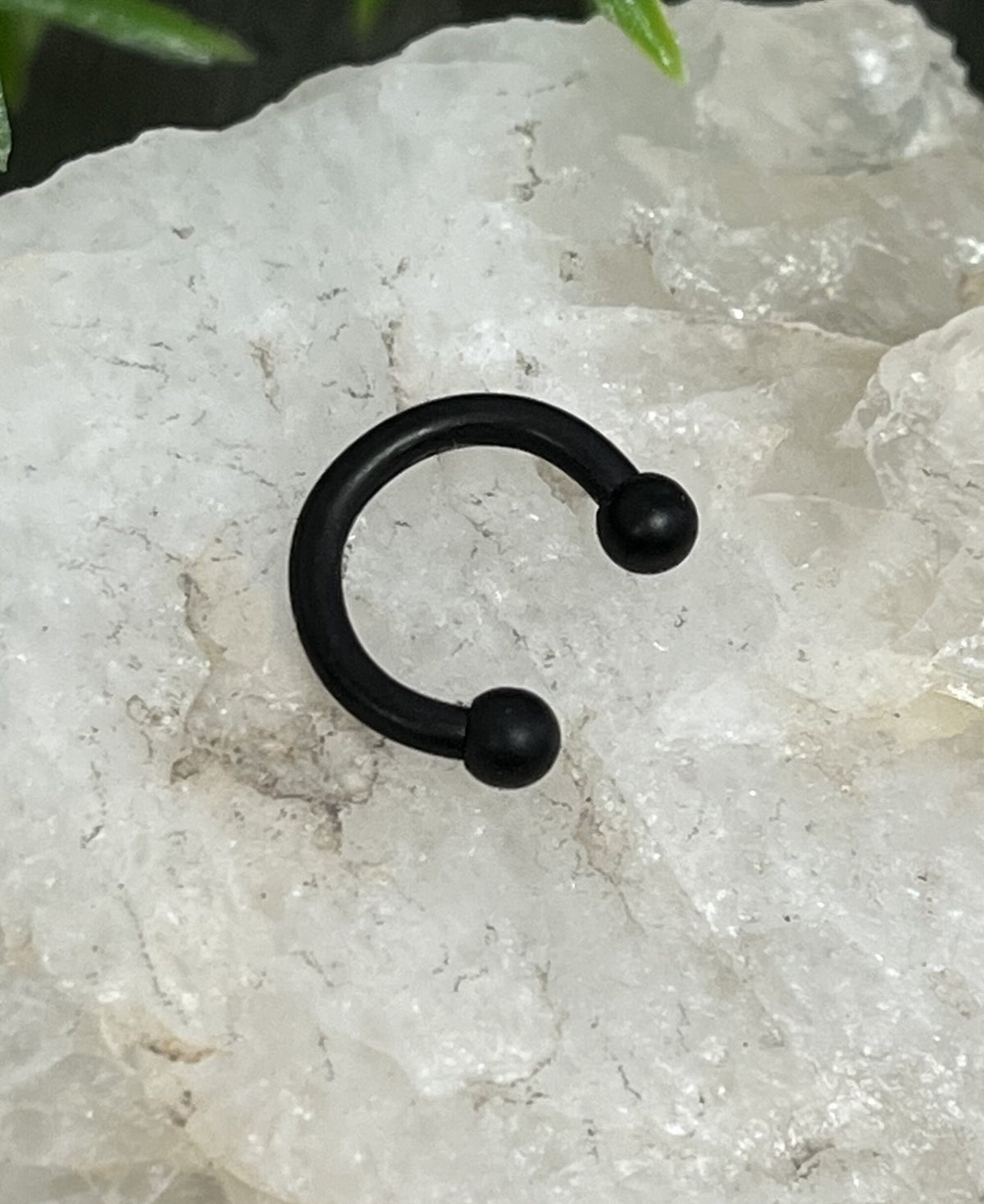 1 Piece Unique Matte Black IP Circular Barbell Horseshoe Ring - 16g, 14g- Internal Diameter 6mm, 8mm, 10mm - Ball Size 3mm or 4mm Available!