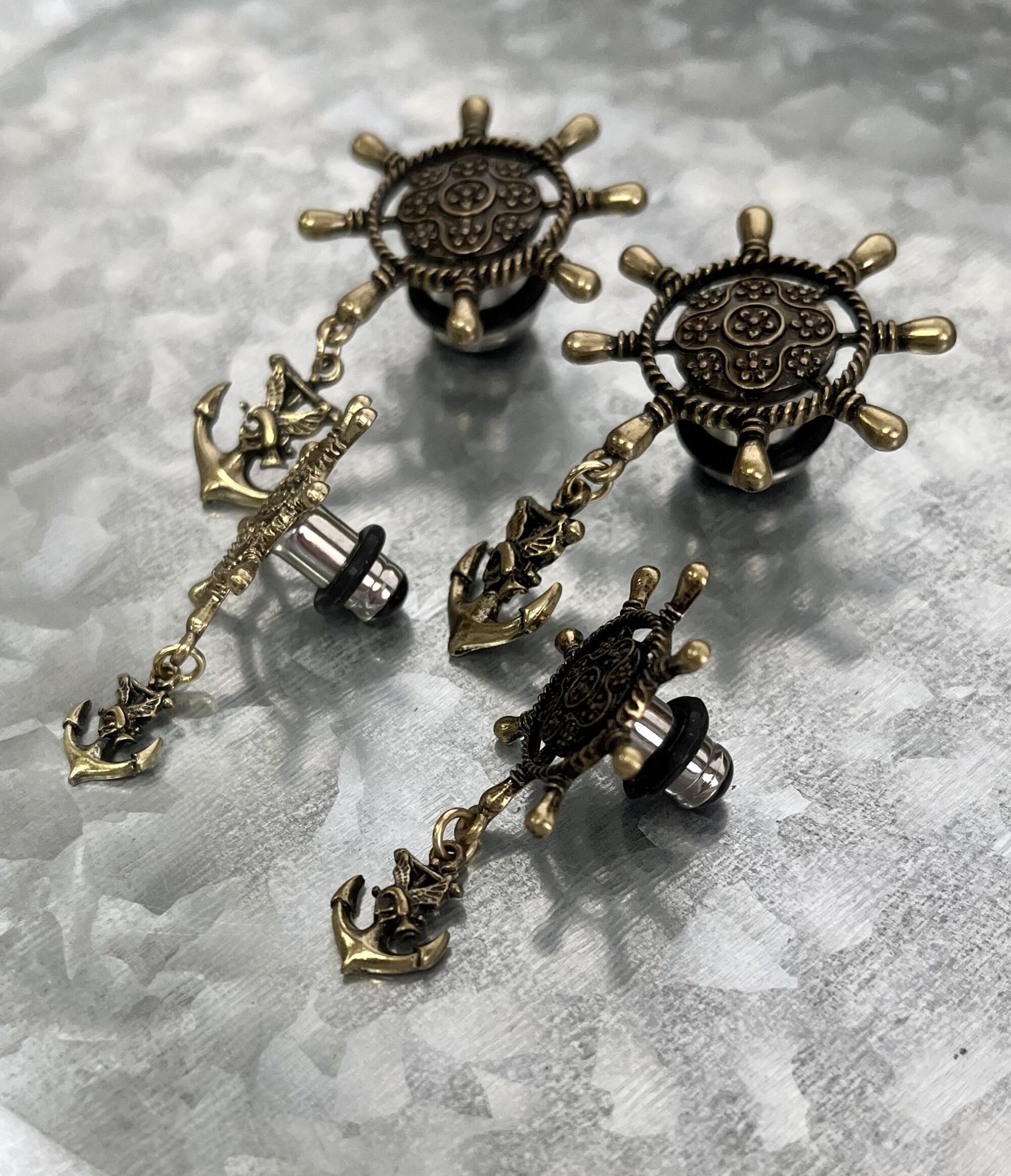 PAIR of Unique Ship Wheel with Anchor Dangle Steel Single Flare Tunnel/Plug and O-rings