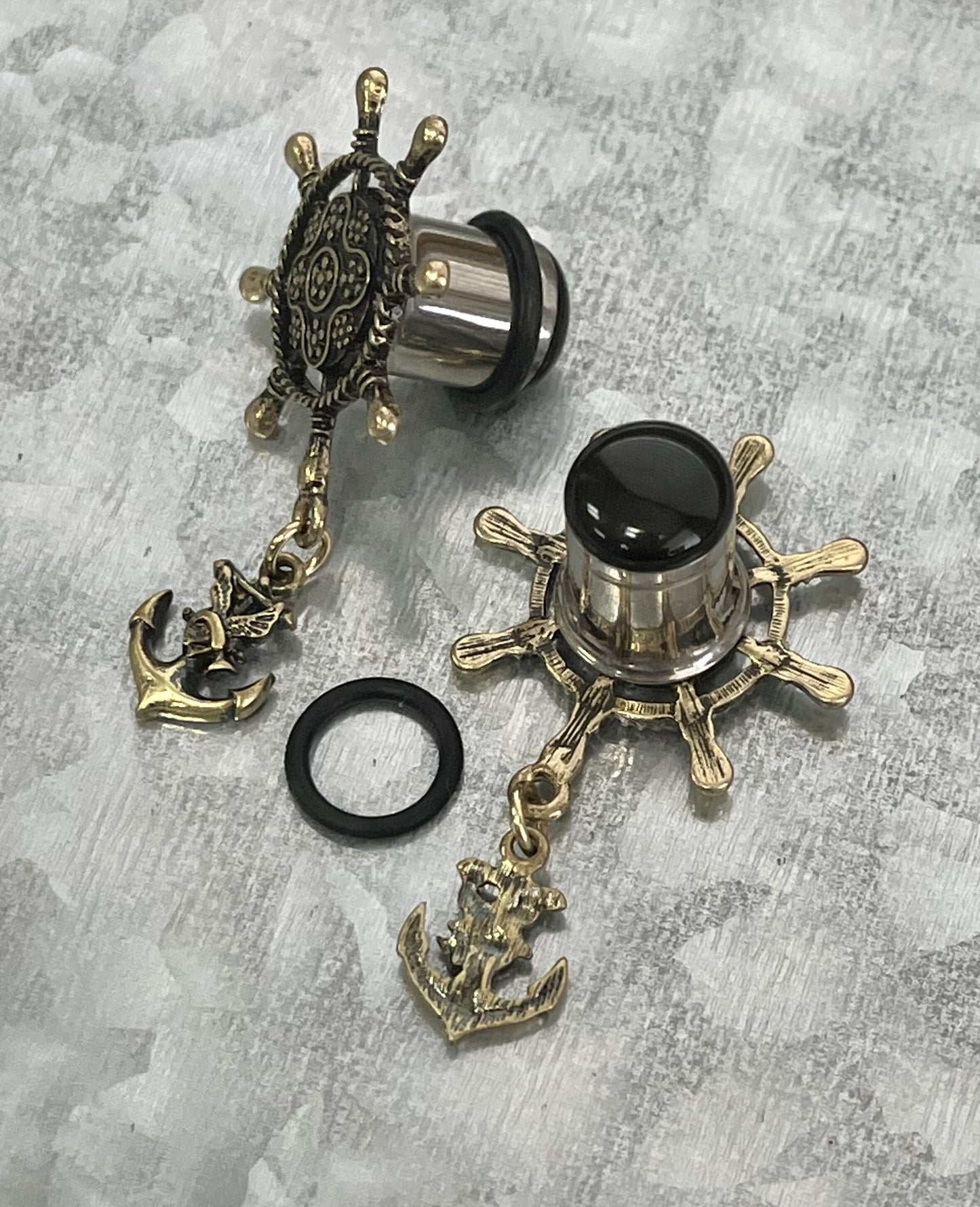 PAIR of Unique Ship Wheel with Anchor Dangle Steel Single Flare Tunnel/Plug and O-rings