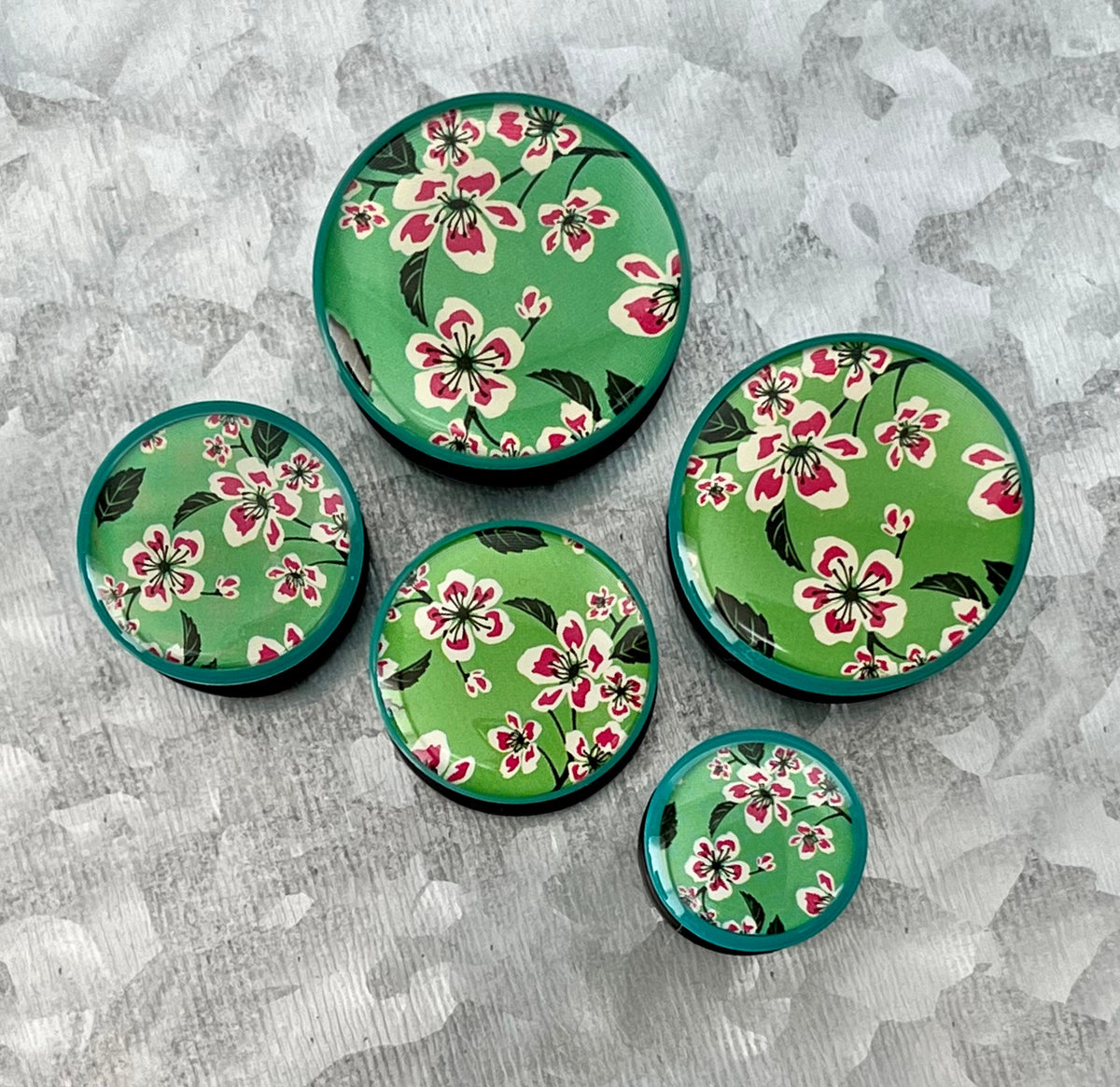 PAIR of Unique Flower Print Single Flare Acrylic Plugs with O-Rings - Green, Blue or Purple - Gauges 1/2" (12mm) thru 1" (26mm) available!