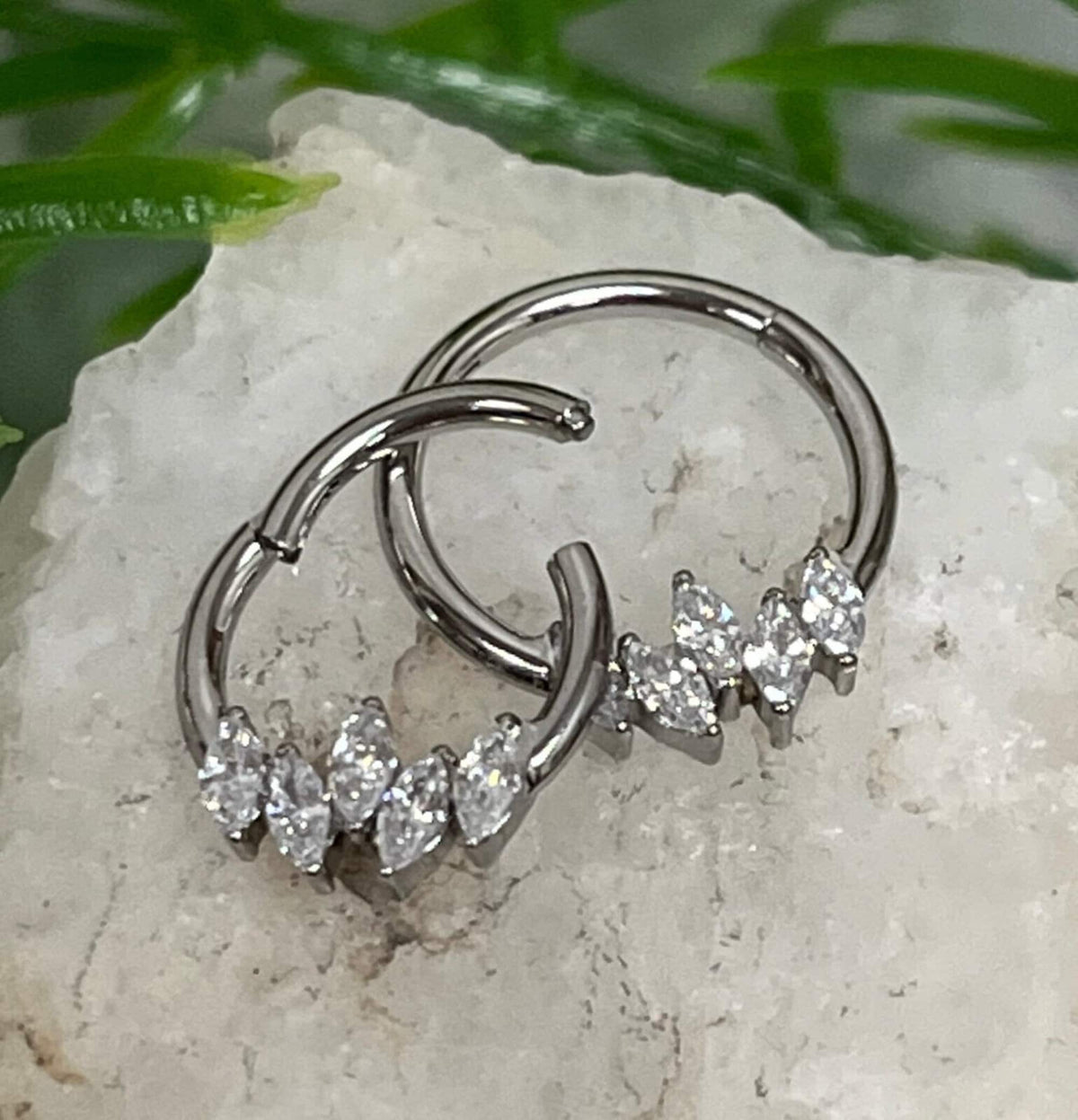 1 Piece Stunning Offset Marquise CZ Gem Hinged Segment Septum Ring - 16g - 10mm & 8mm - Gold, Rose Gold or Silver Available!