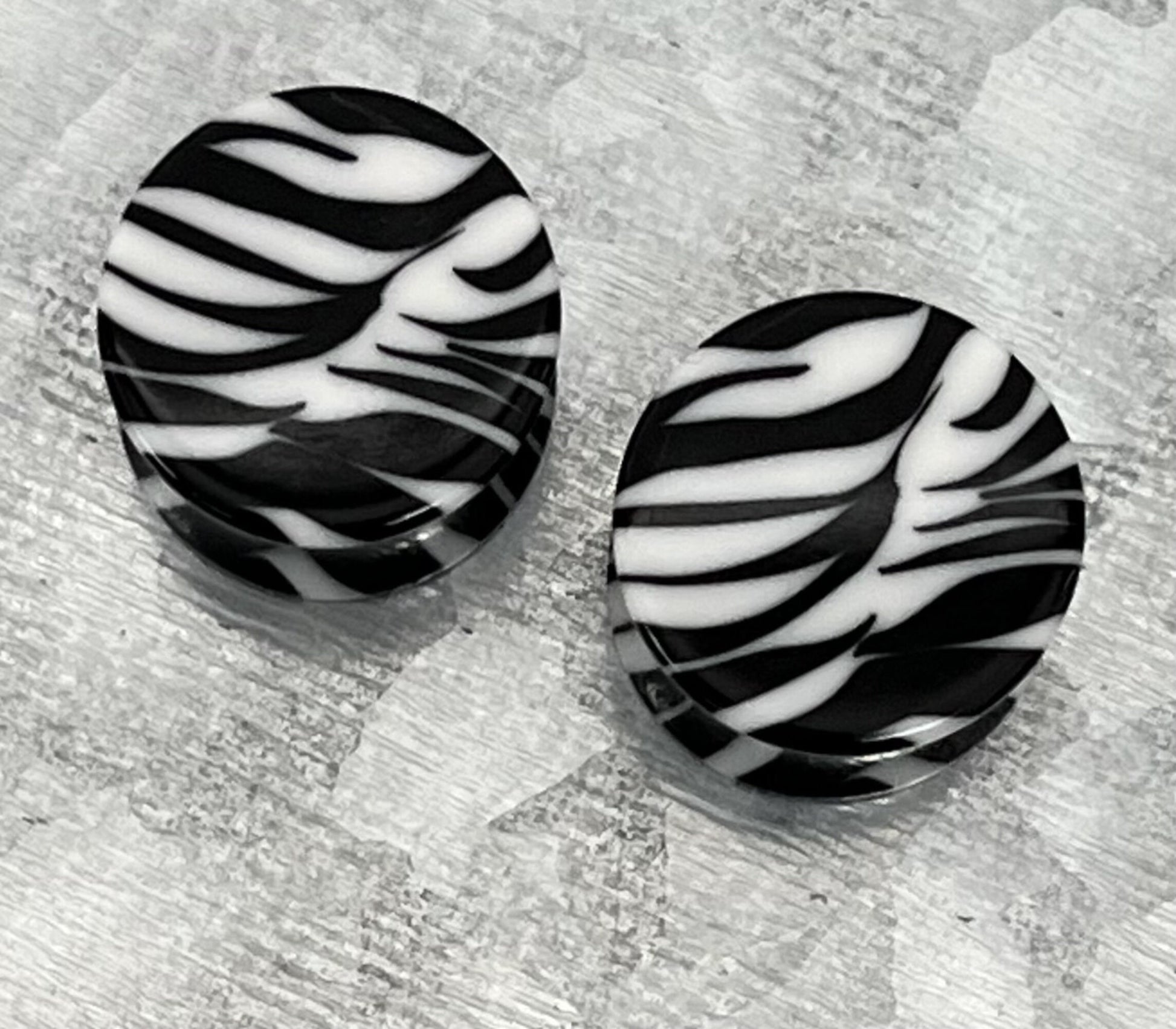 PAIR of Unique Zebra / White Tiger Acrylic Saddle Plugs Saddle Plugs - Gauges 8g (3.2mm) thru 9/16" (16mm) available!
