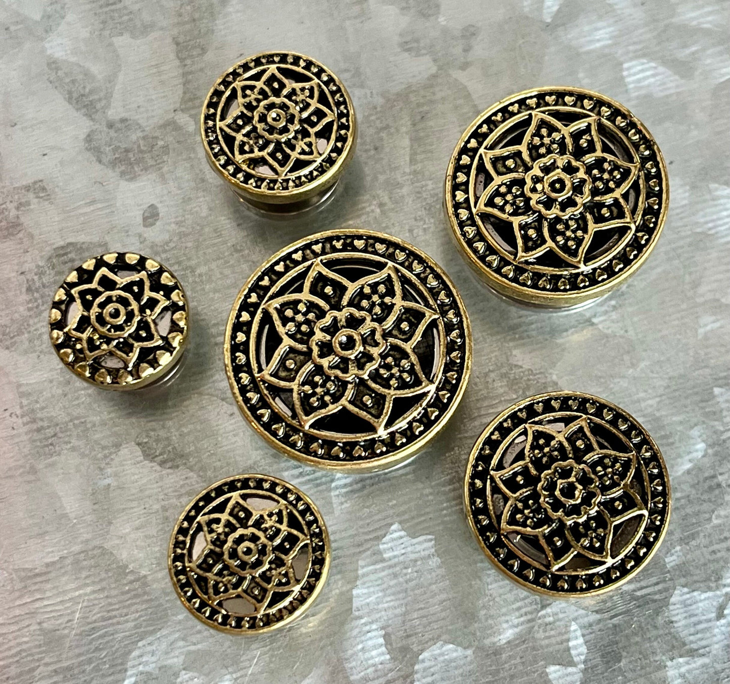 PAIR of Stunning Gold, Silver or Bronze Tribal Lotus Flower Steel Screw Fit Flesh Tunnels/Plugs -Gauges 2g (6mm) thru 5/8" (16mm) available!
