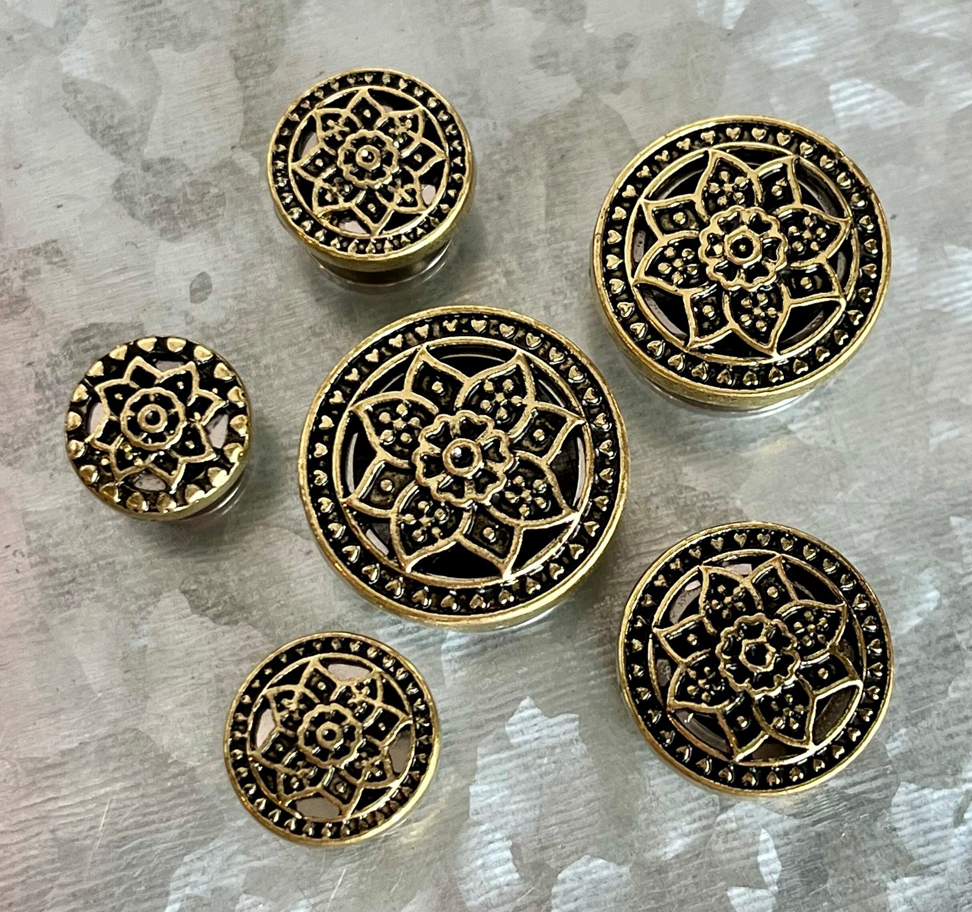 PAIR of Stunning Gold, Silver or Bronze Tribal Lotus Flower Steel Screw Fit Flesh Tunnels/Plugs -Gauges 2g (6mm) thru 5/8" (16mm) available!