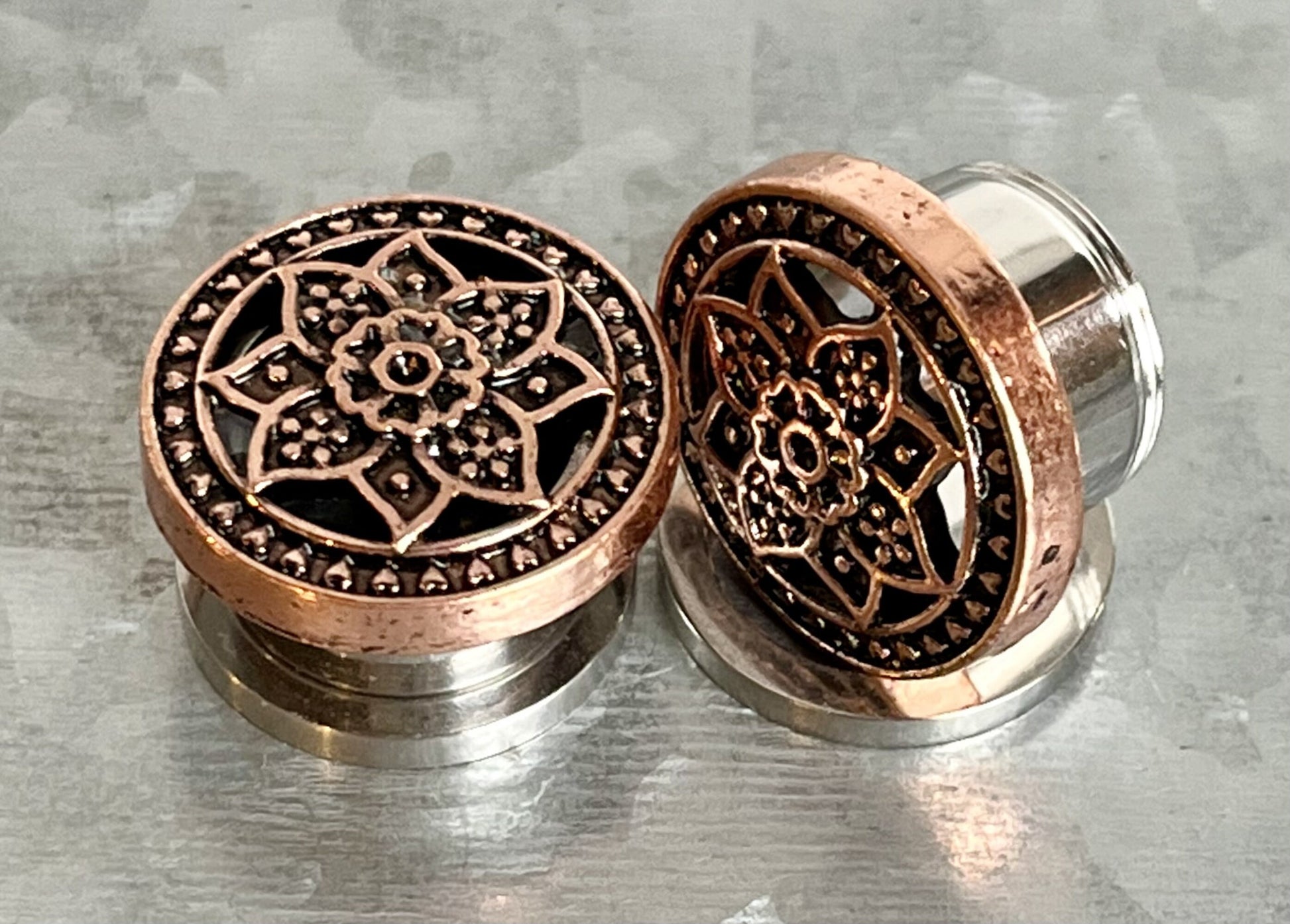 PAIR of Stunning Gold, Silver or Bronze Tribal Lotus Flower Steel Screw Fit Flesh Tunnels/Plugs -Gauges 2g (6mm) thru 5/8" (16mm) available!