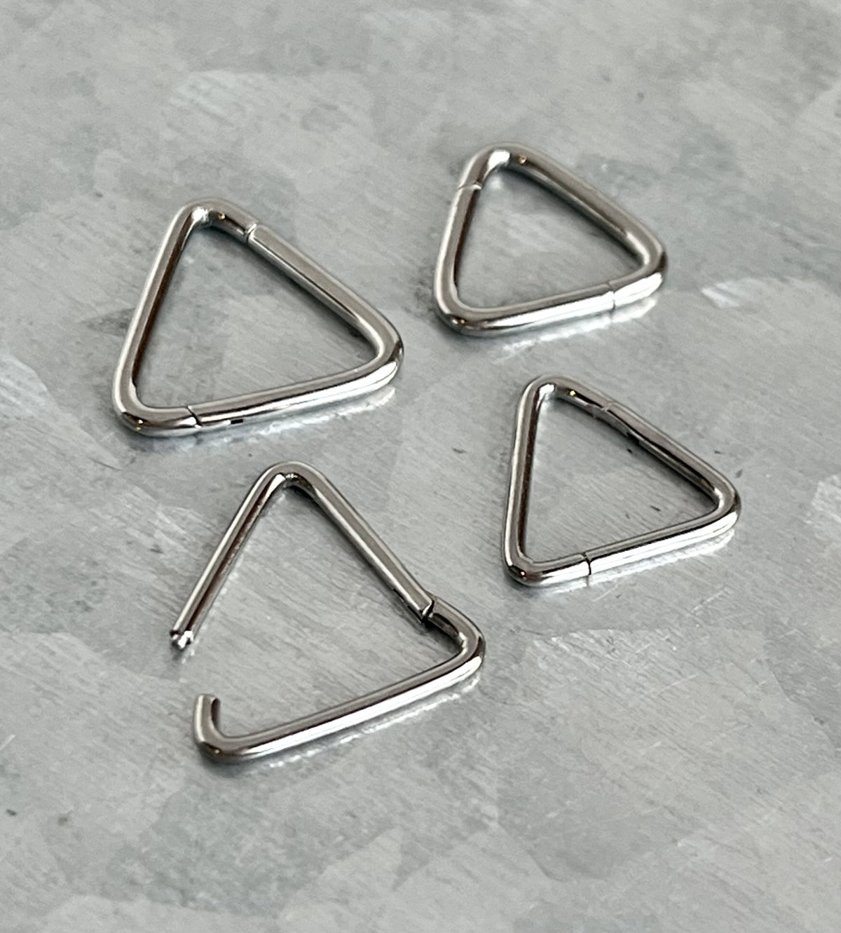 1 Piece Unique Triangle Hinged Segment Septum Stainless Steel Ring - 16g or 18g - 8mm & 10mm - Black, Steel and Gold Available!