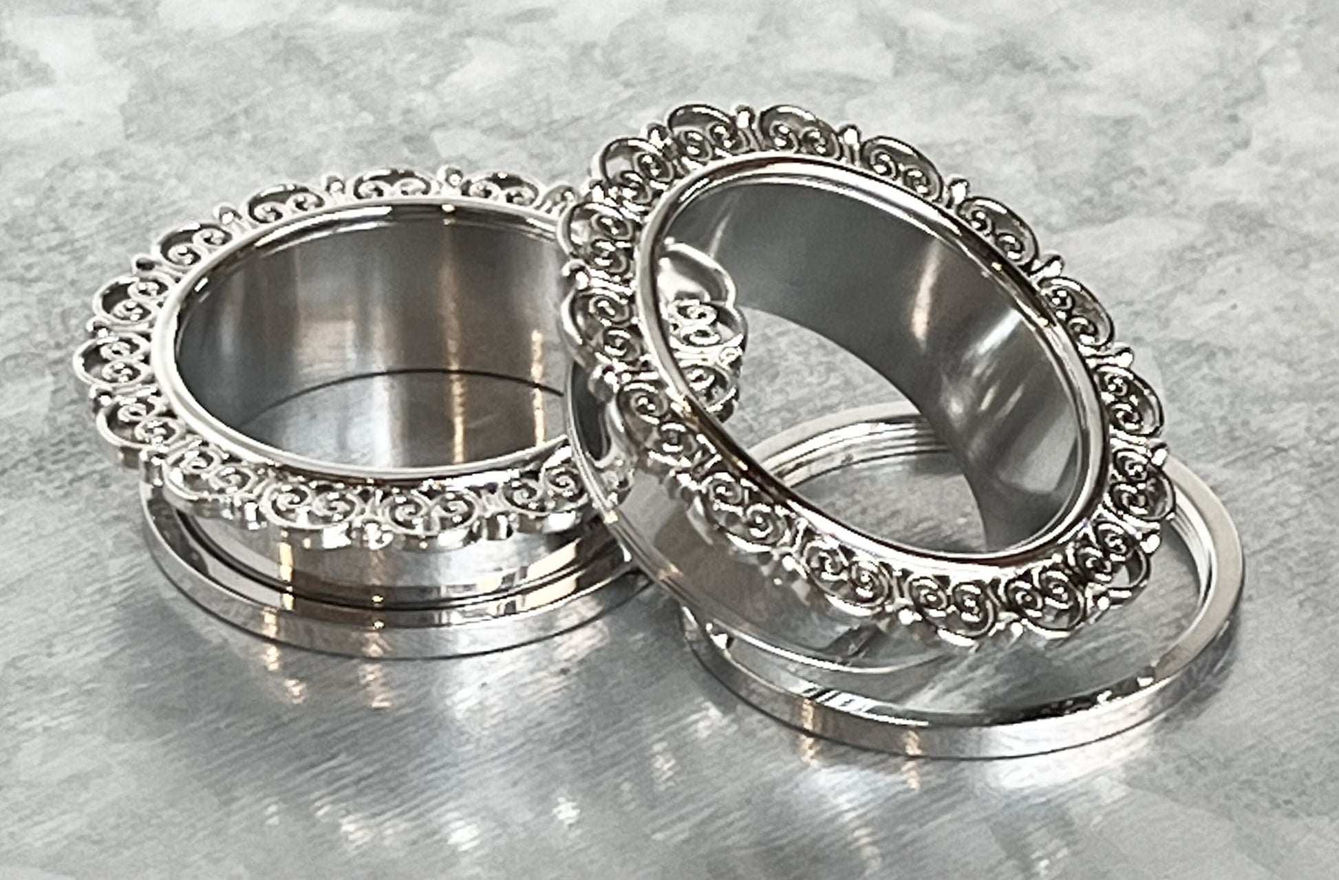PAIR of Stunning Heart Filigree Top Screw Fit Tunnels/Plugs - Gauges 2g (6mm) thru 1" (25mm) available!