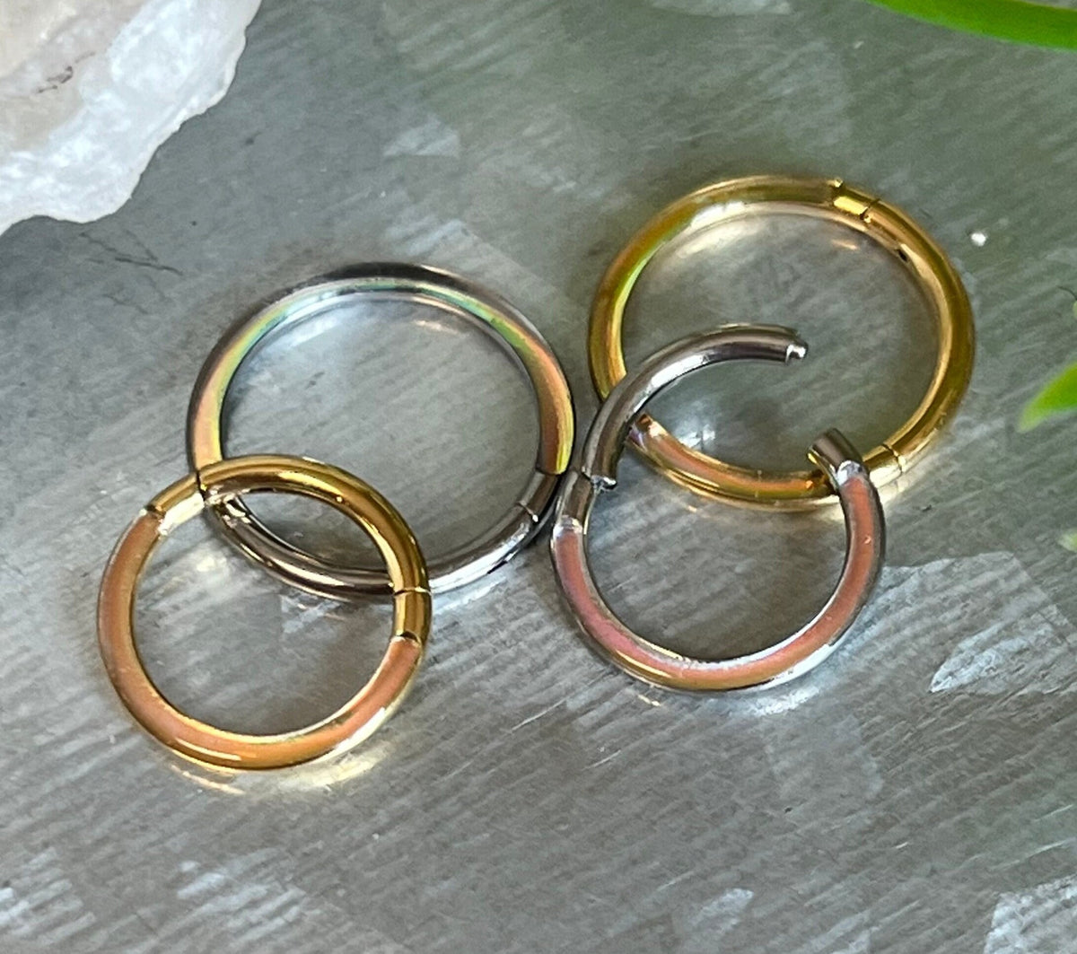 1pc of Stunning Photochromatic Titanium Hinged Sepetum Segment Ring - 16g - 8mm or 10mm Internal Diameter!